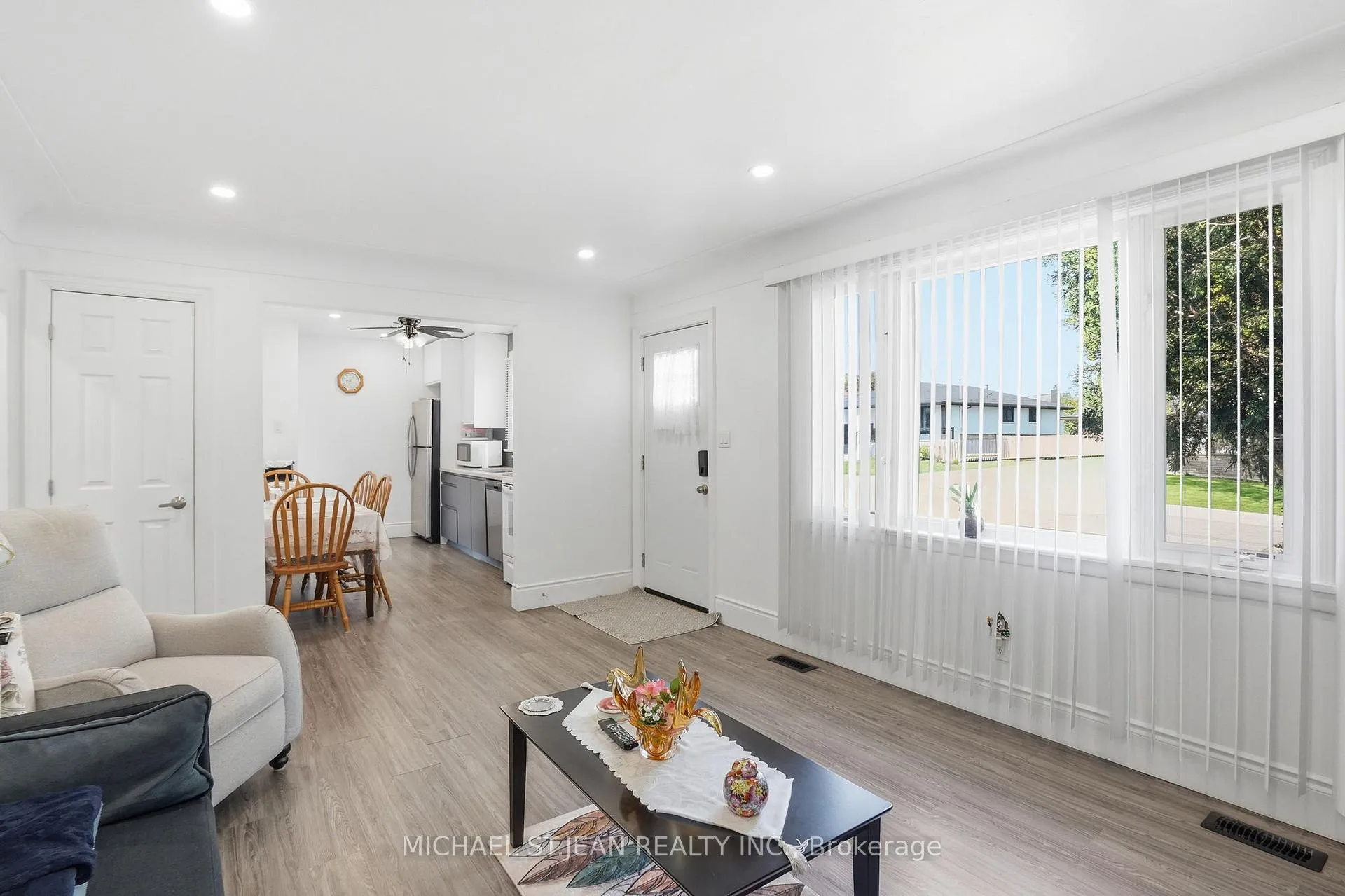 Photo 12 of 249 West 18th Street, Hamilton, Buchanan — HOMEH