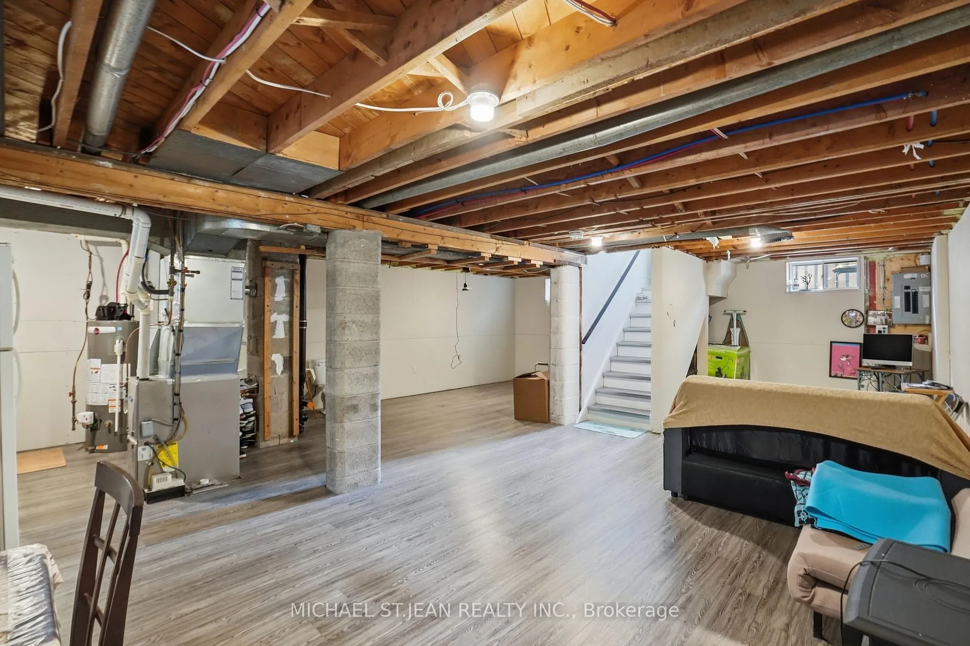 Photo 29 of 249 West 18th Street, Hamilton, Buchanan — HOMEH
