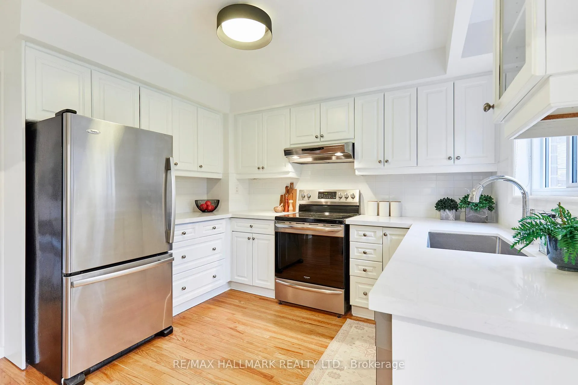 Photo 7 of 42 Halsey Avenue, Toronto, O'Connor-Parkview — HOMEH