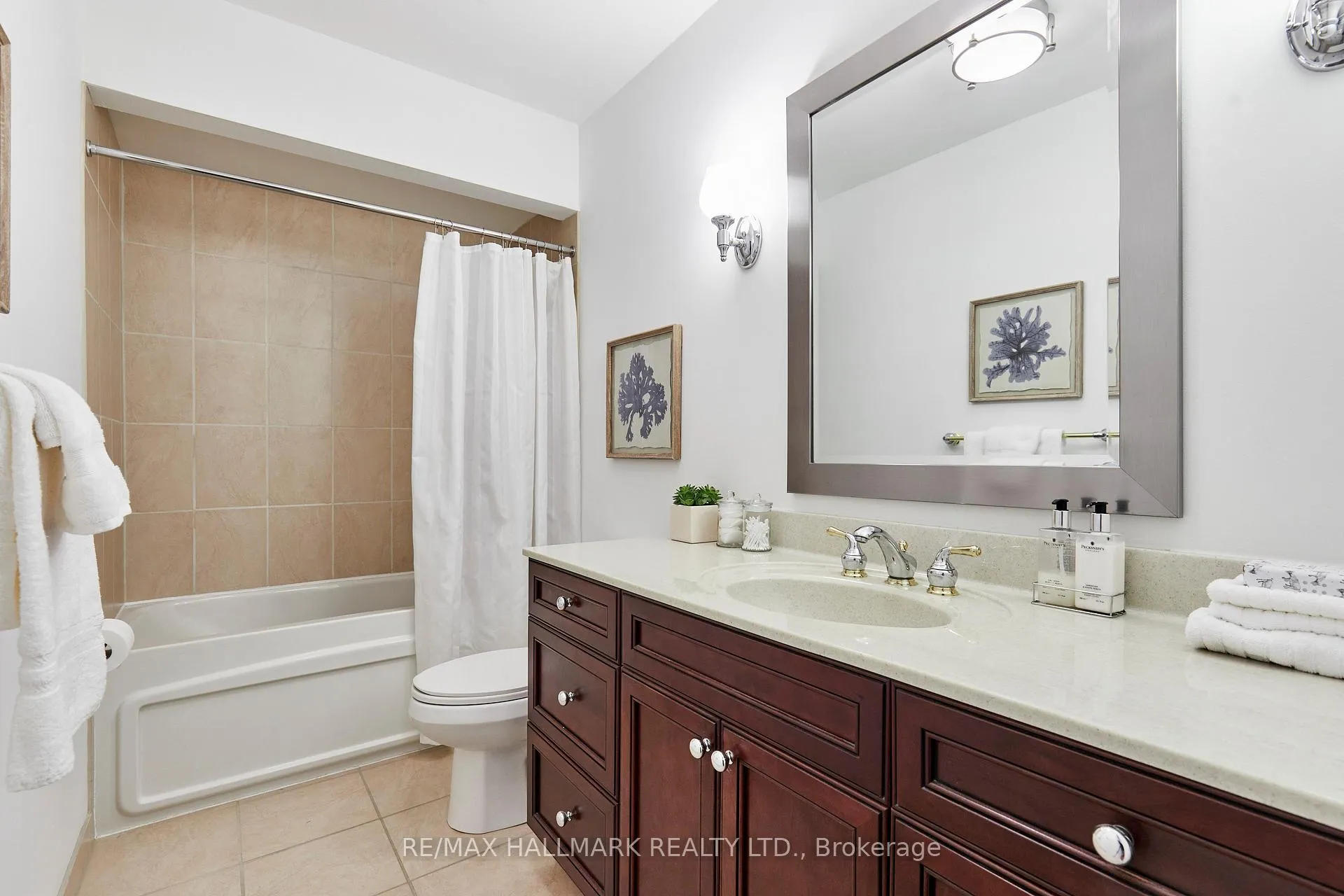 Photo 22 of 42 Halsey Avenue, Toronto, O'Connor-Parkview — HOMEH