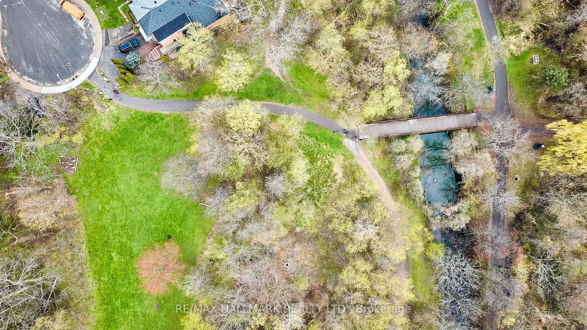 Photo 31 of 42 Halsey Avenue, Toronto, O'Connor-Parkview — HOMEH