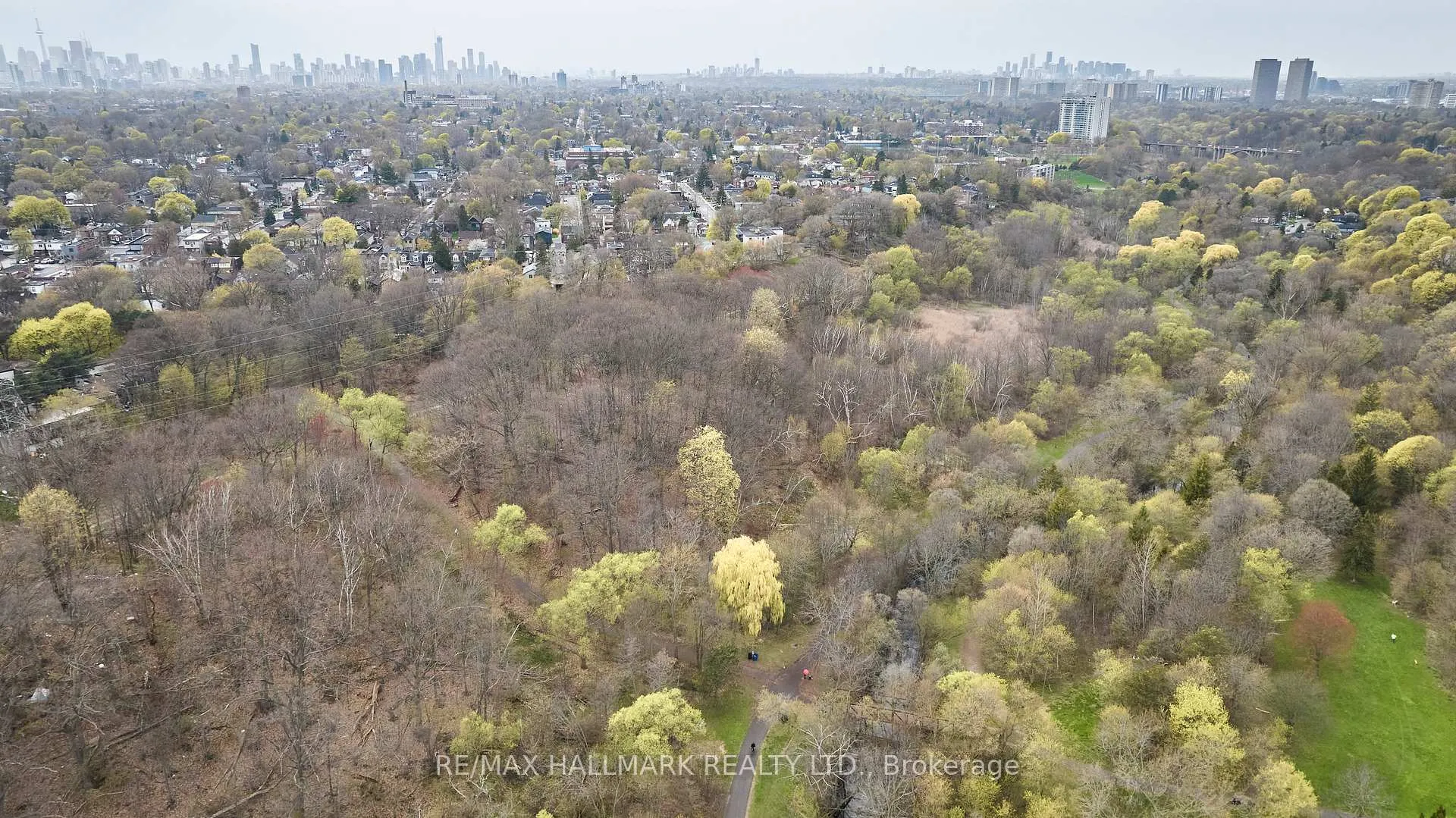 Photo 33 of 42 Halsey Avenue, Toronto, O'Connor-Parkview — HOMEH