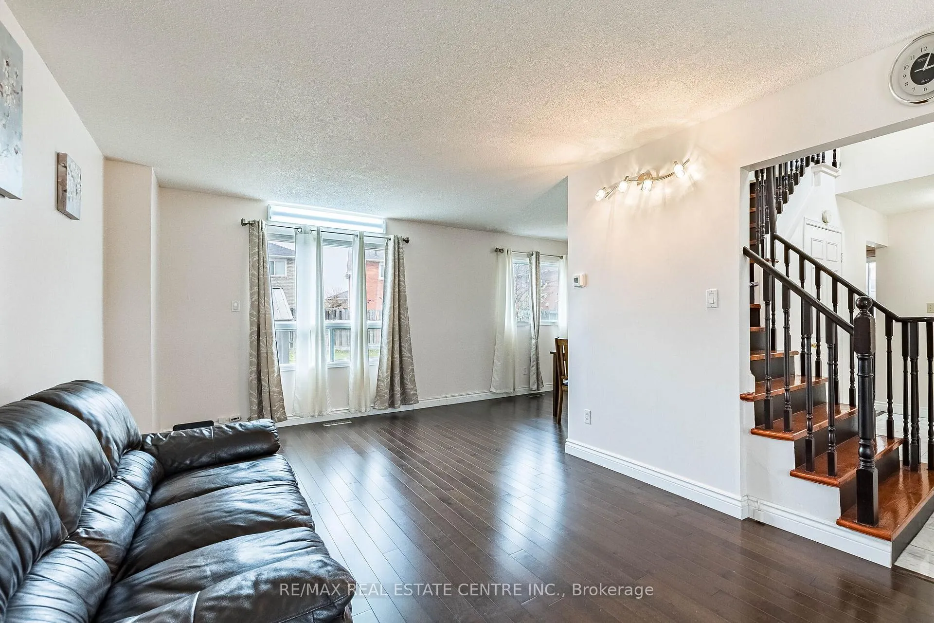 Photo 10 of 37 Merganser Crescent, Brampton, Fletcher's Creek South — HOMEH