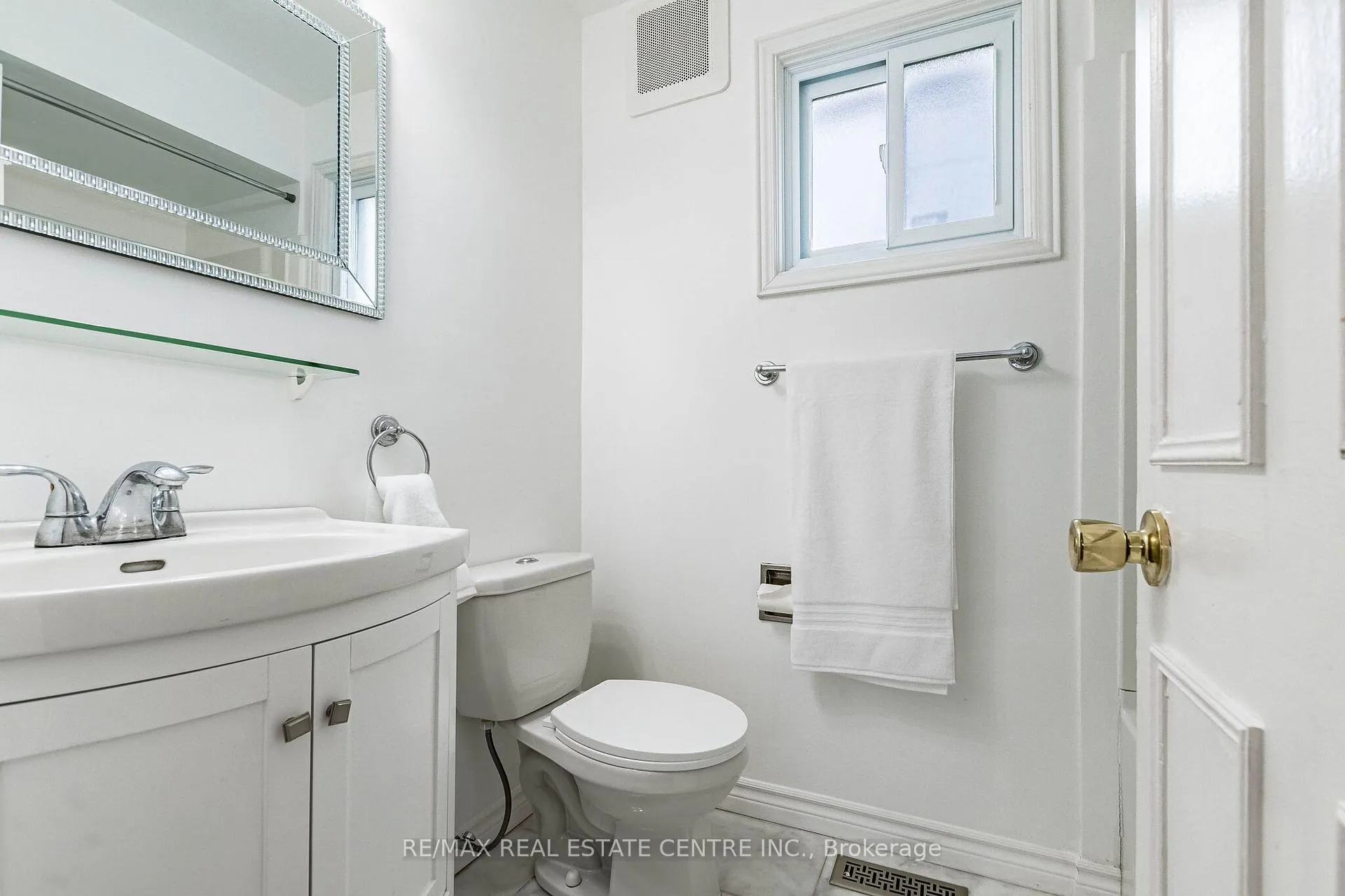Photo 33 of 37 Merganser Crescent, Brampton, Fletcher's Creek South — HOMEH