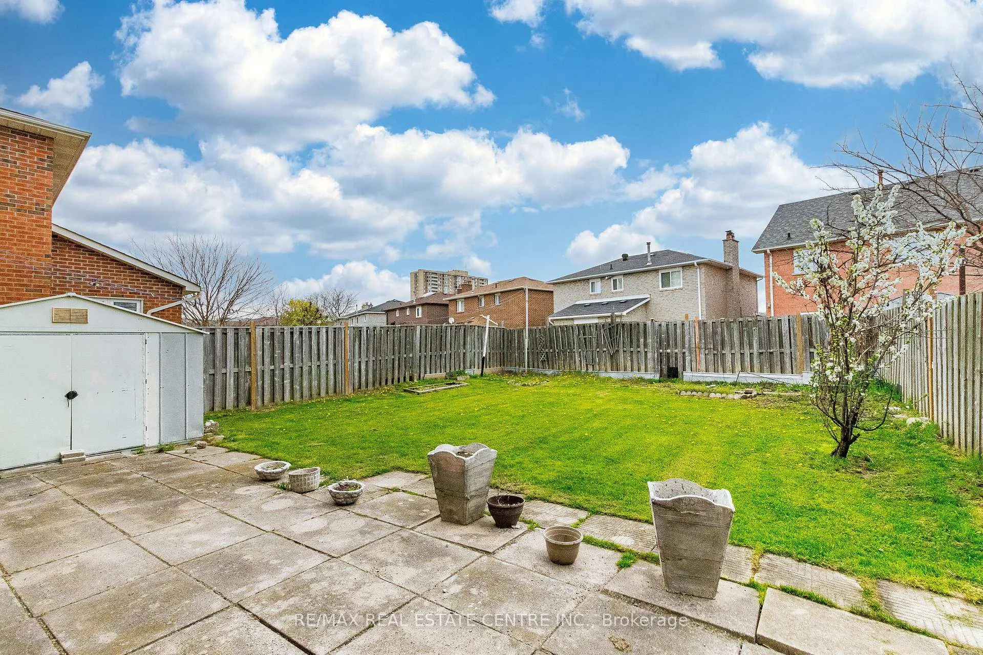 Photo 45 of 37 Merganser Crescent, Brampton, Fletcher's Creek South — HOMEH