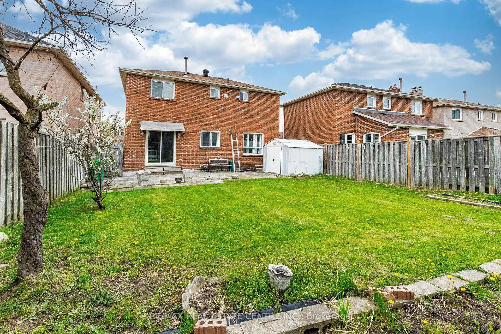 Photo 47 of 37 Merganser Crescent, Brampton, Fletcher's Creek South — HOMEH