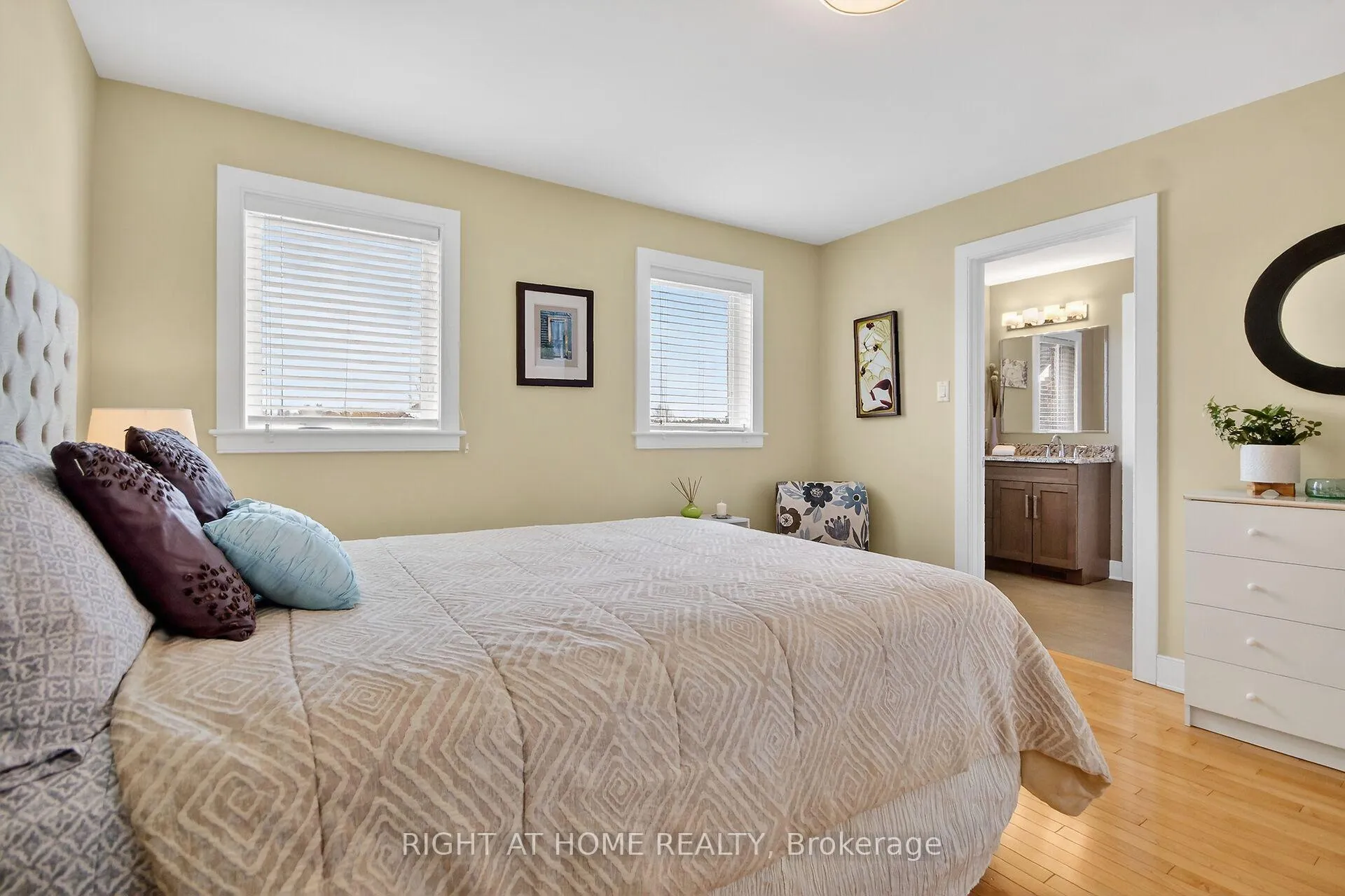 Photo 38 of 105 Ravenview Way, Ottawa, Kanata - Kanata (North West) — HOMEH