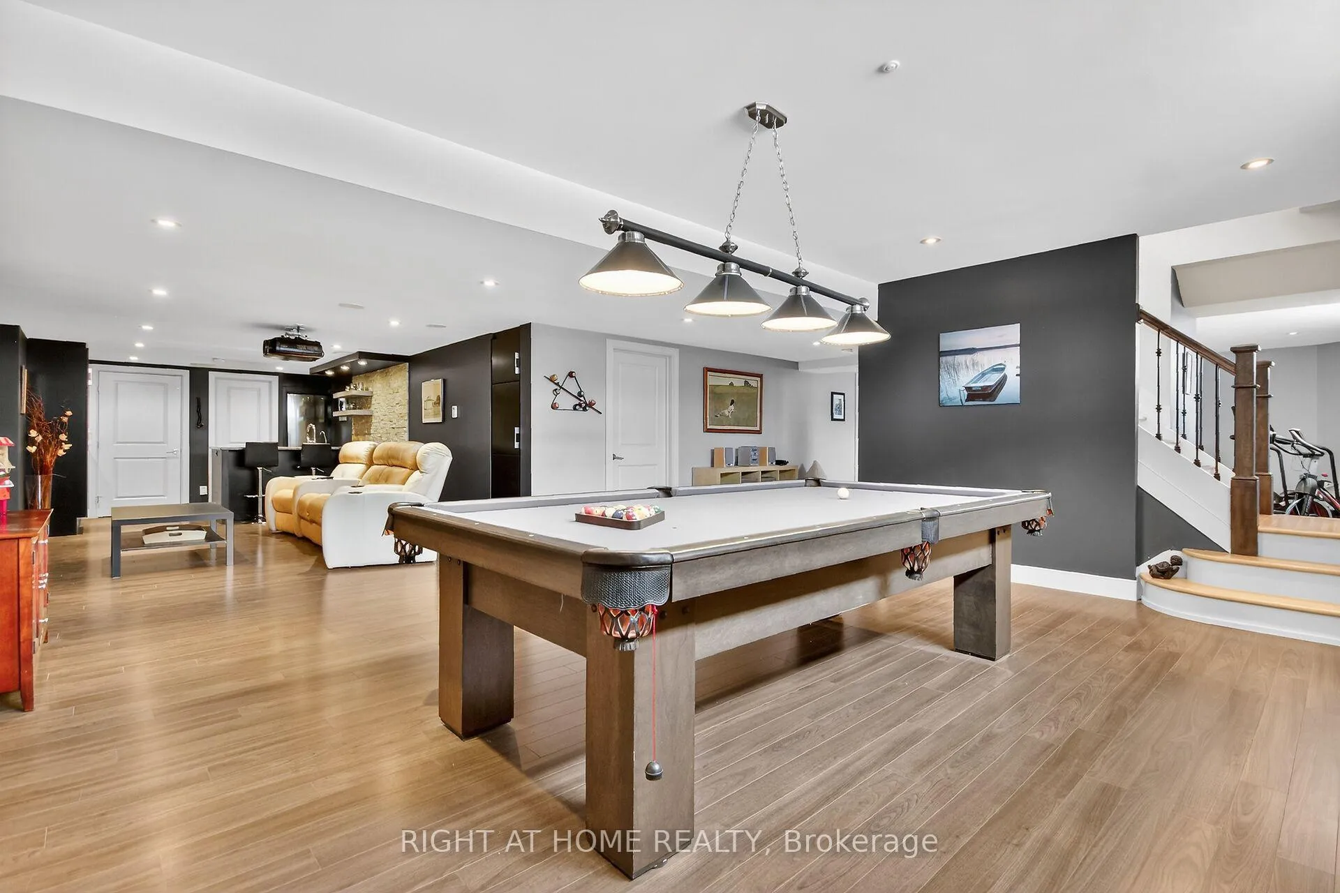 Photo 41 of 105 Ravenview Way, Ottawa, Kanata - Kanata (North West) — HOMEH