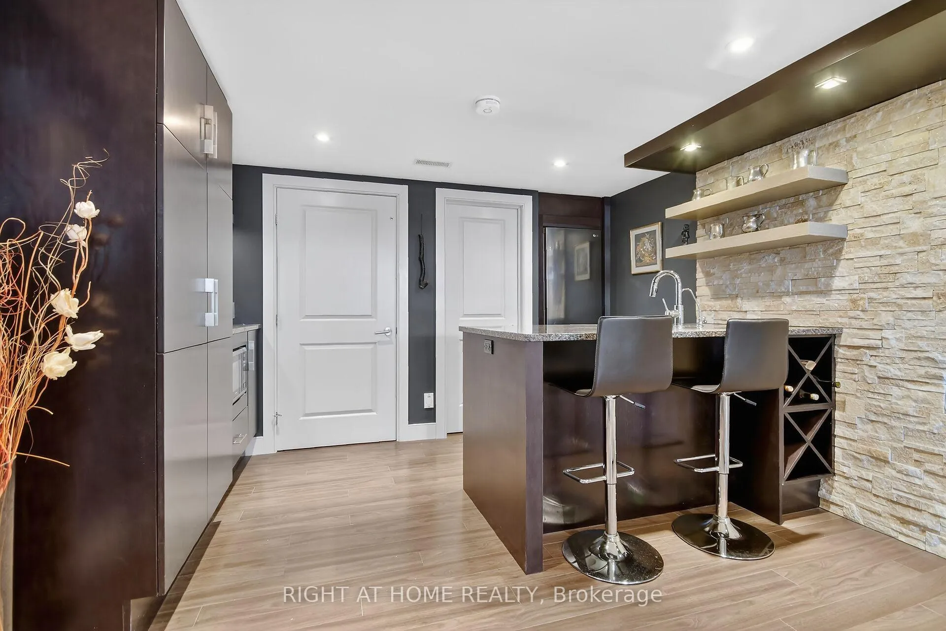 Photo 44 of 105 Ravenview Way, Ottawa, Kanata - Kanata (North West) — HOMEH