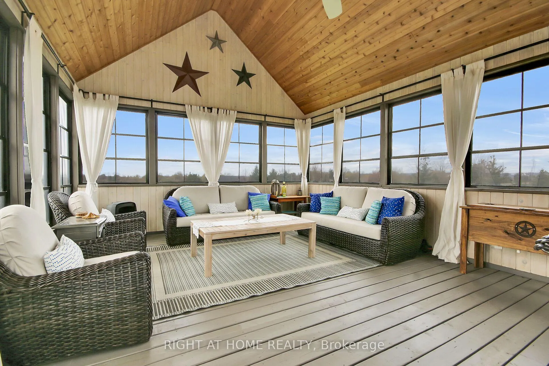 Photo 51 of 105 Ravenview Way, Ottawa, Kanata - Kanata (North West) — HOMEH