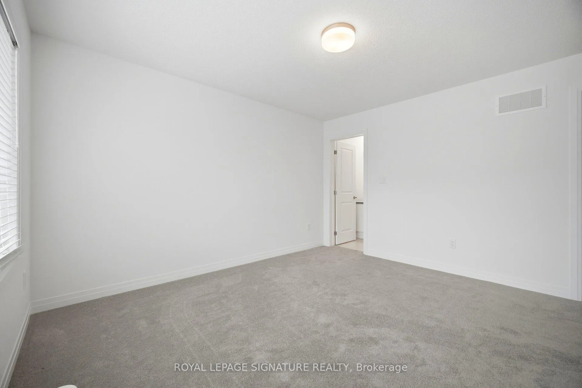 Photo 35 of 7 Moosehead Drive, Brampton, Northwest Brampton — HOMEH
