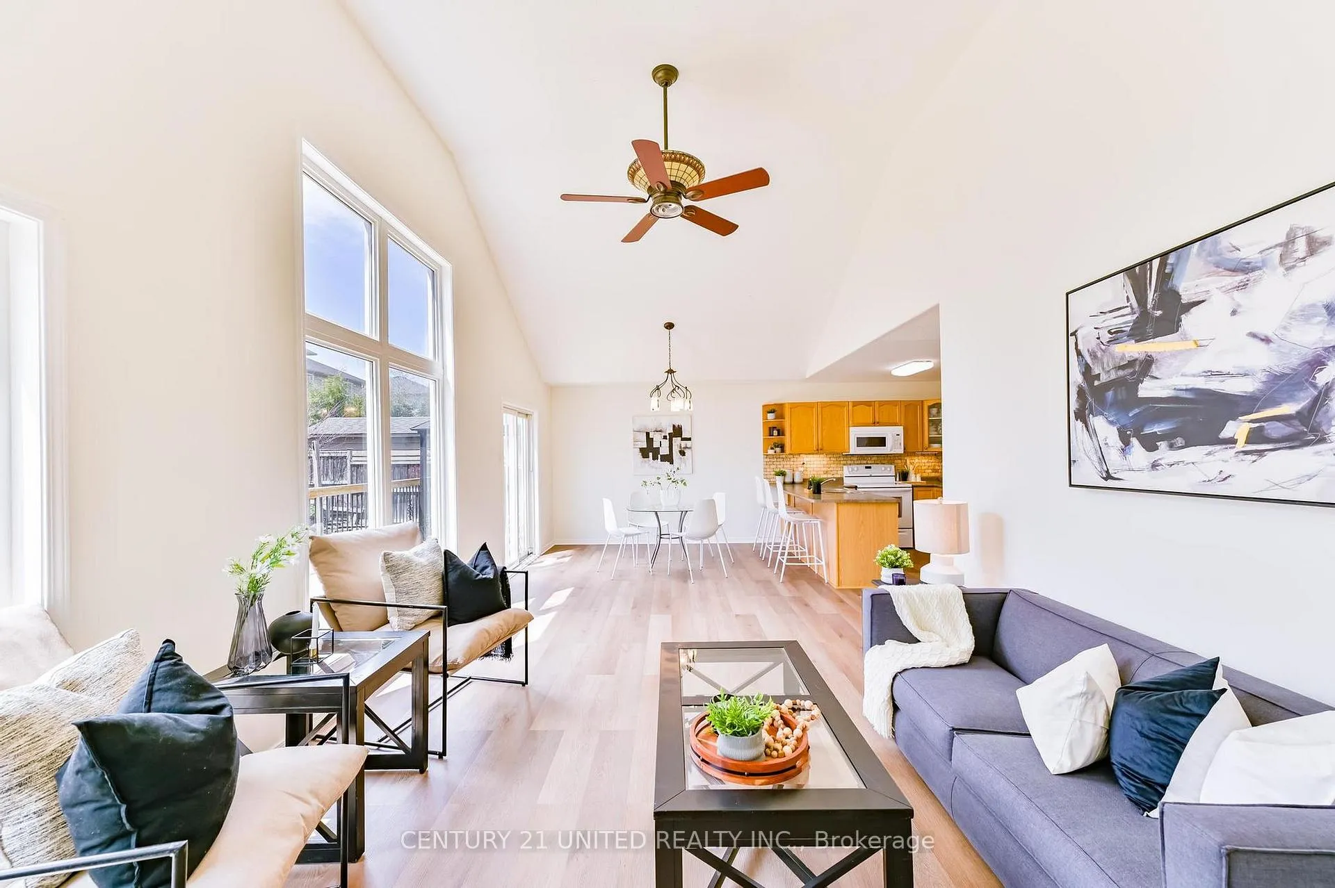 Photo 4 of 224 Grove Avenue, Selwyn — HOMEH