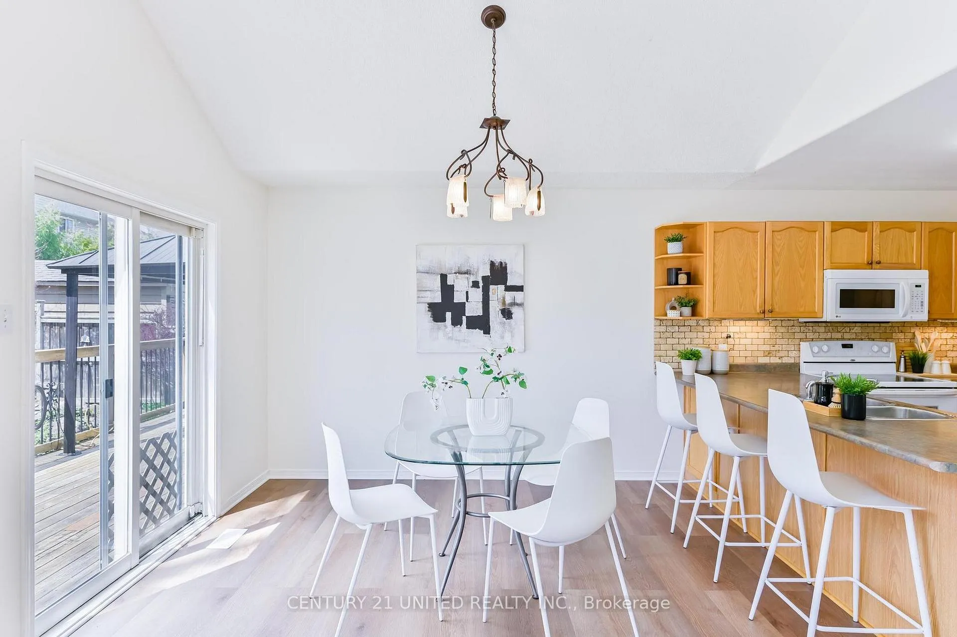Photo 6 of 224 Grove Avenue, Selwyn — HOMEH