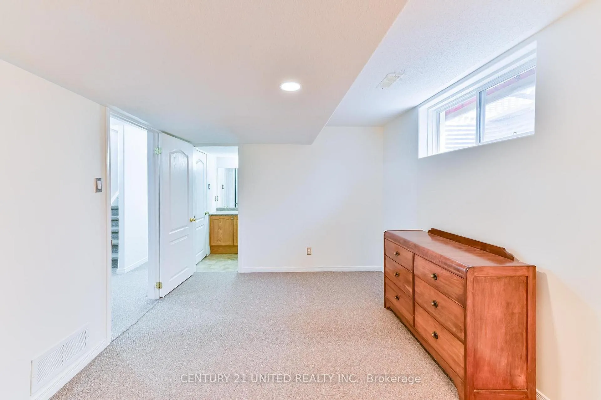 Photo 19 of 224 Grove Avenue, Selwyn — HOMEH