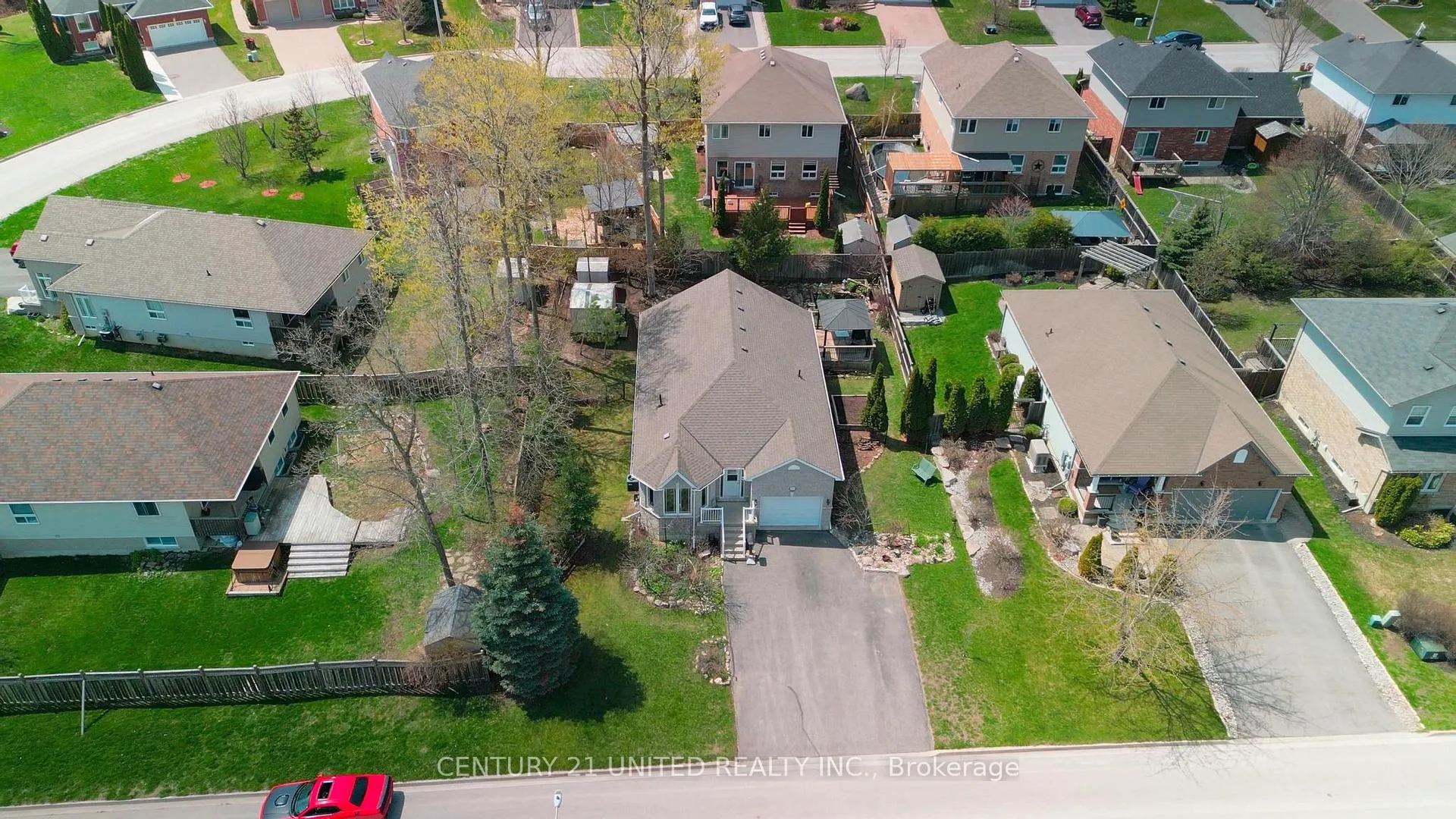 Photo 26 of 224 Grove Avenue, Selwyn — HOMEH