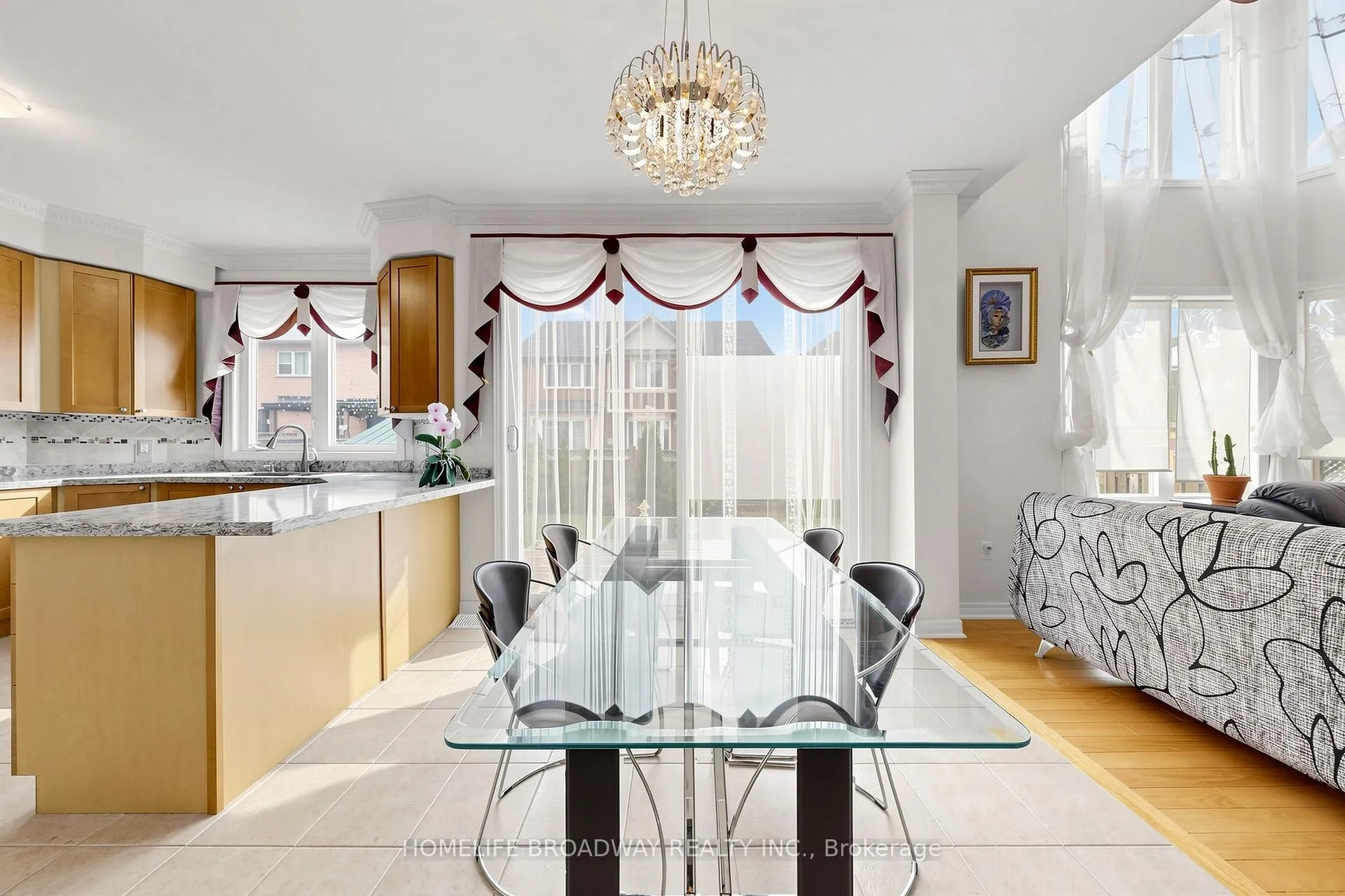 Photo 14 of 26 Armando Drive, Markham, Wismer — HOMEH
