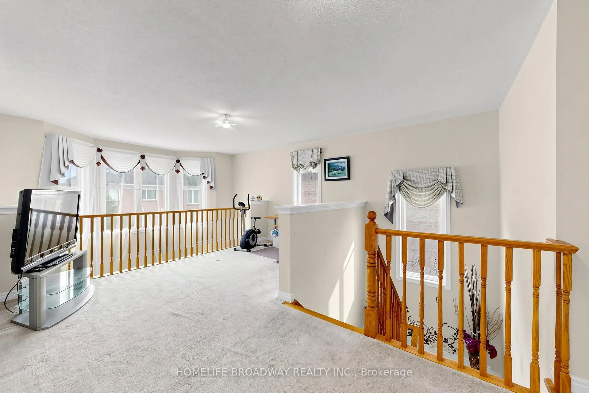 Photo 20 of 26 Armando Drive, Markham, Wismer — HOMEH