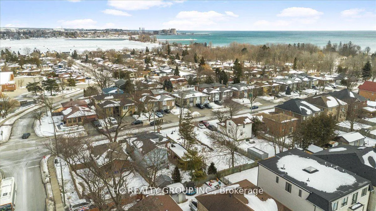 Photo 4 of 692 West Shore Boulevard, Pickering, West Shore — HOMEH