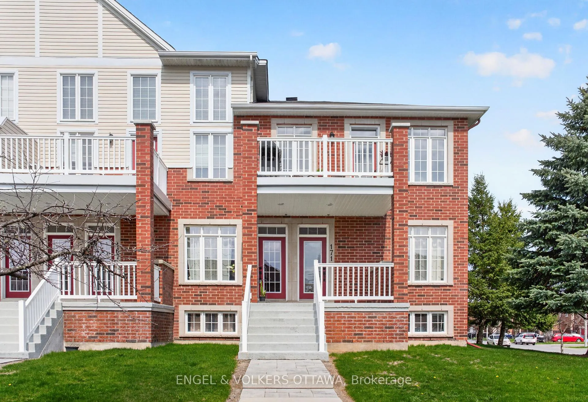 Photo 1 of Unit 77, 169 Eye Bright Crescent, Ottawa, Riverside South/Gloucester Glen — HOMEH