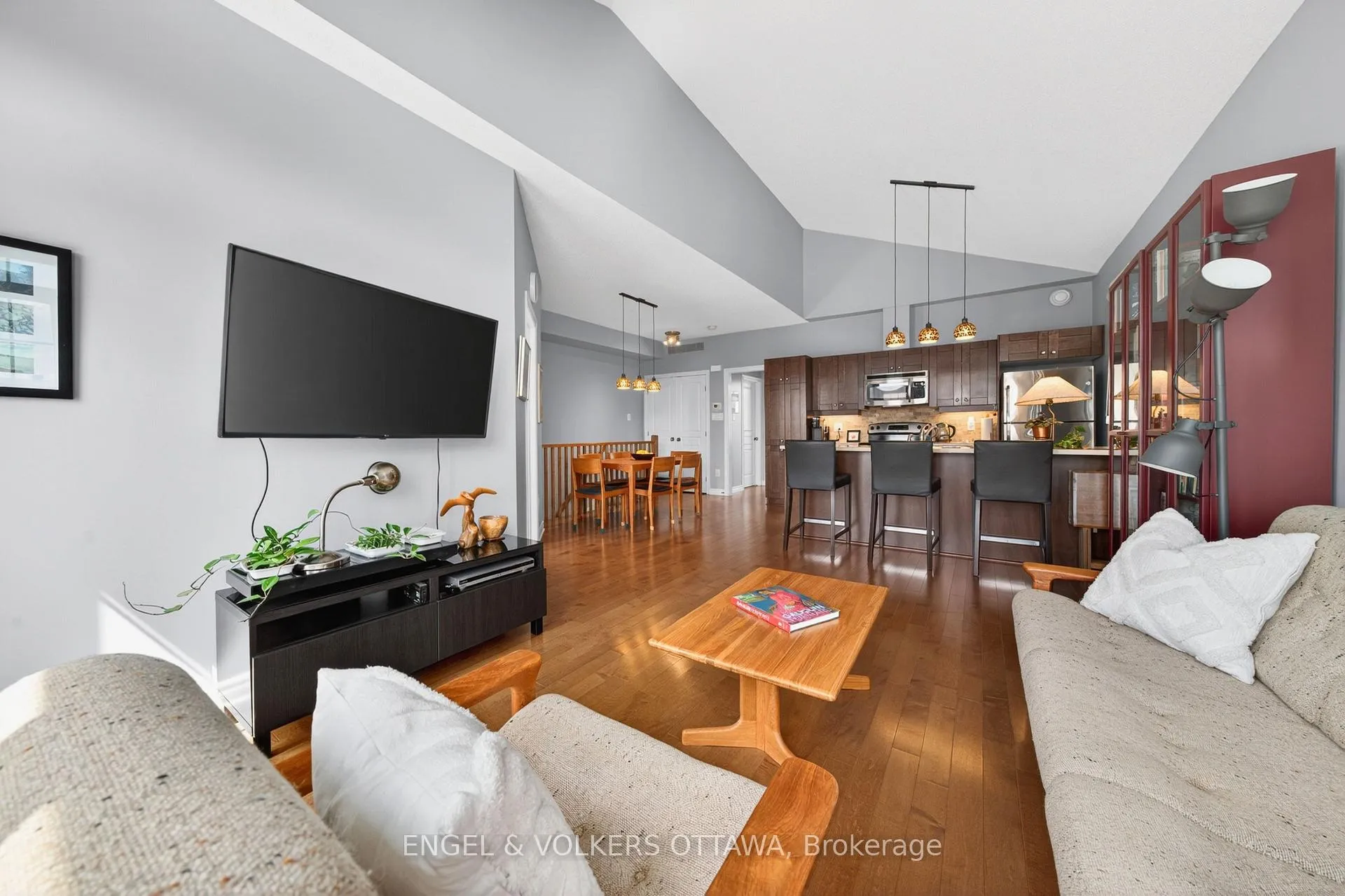 Photo 7 of Unit 77, 169 Eye Bright Crescent, Ottawa, Riverside South/Gloucester Glen — HOMEH