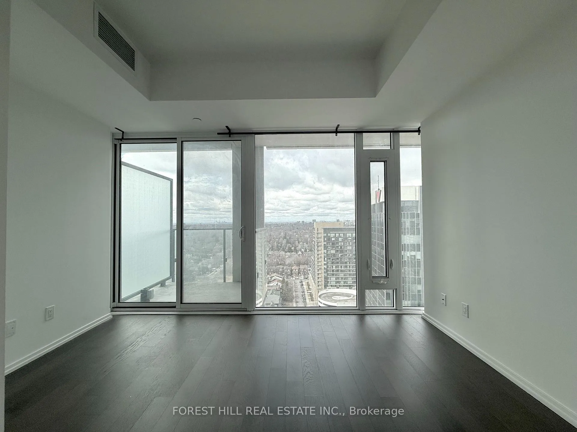 Photo 2 of Unit 2312, 5 Soudan Avenue, Toronto, Mount Pleasant West — HOMEH