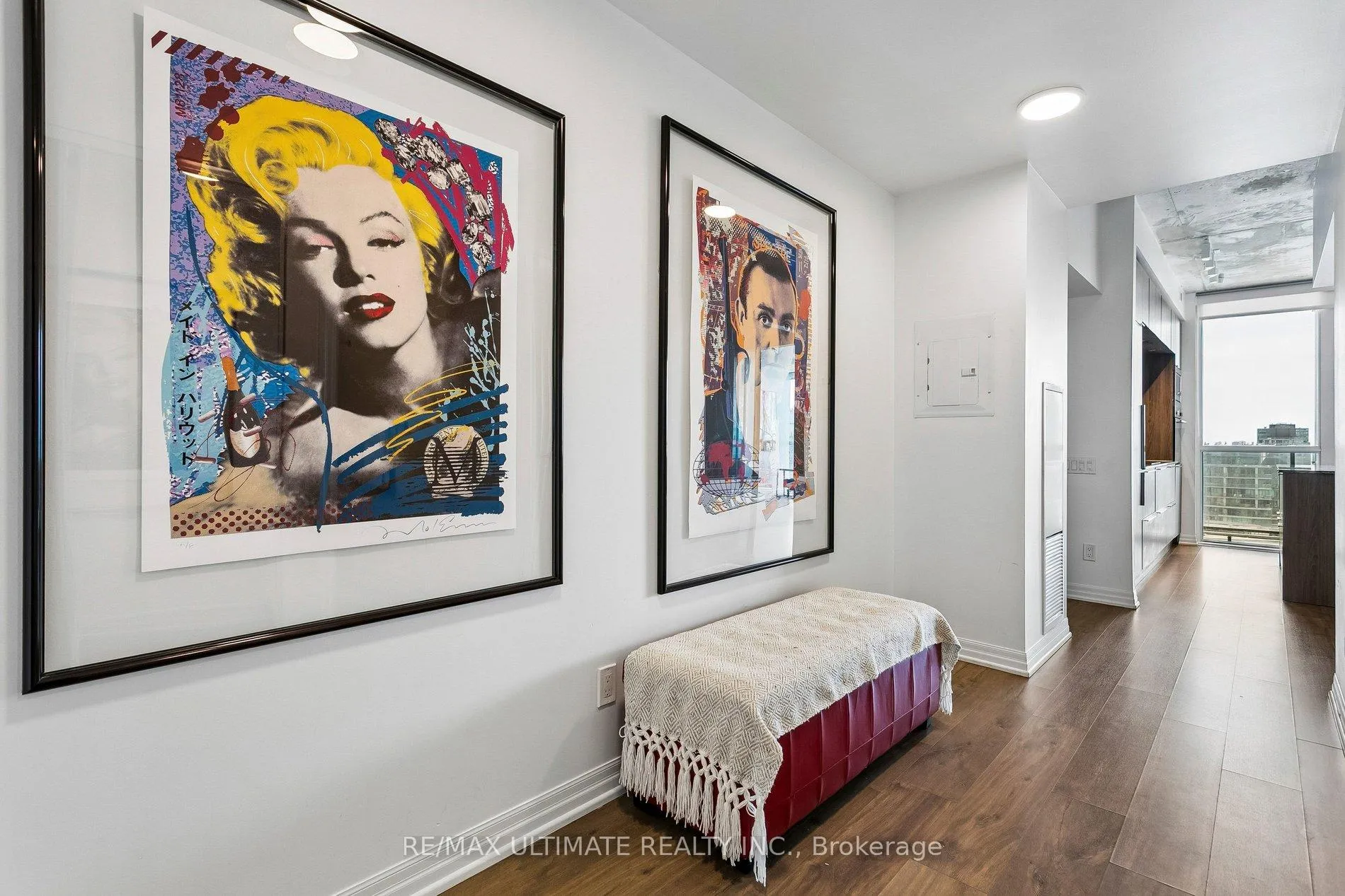 Photo 3 of Unit 3007, 88 Blue Jays Way, Toronto, Waterfront Communities — HOMEH