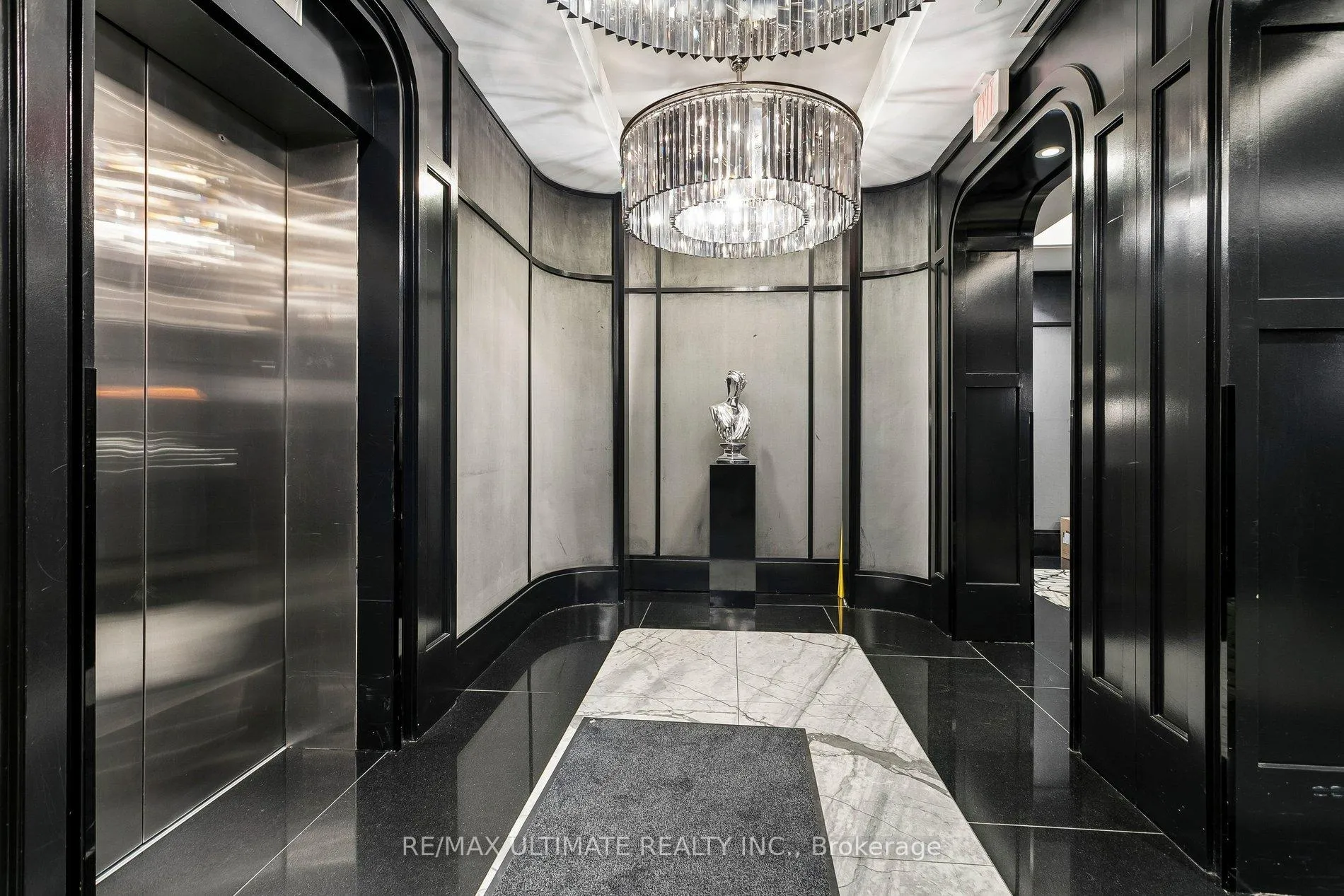 Photo 37 of Unit 3007, 88 Blue Jays Way, Toronto, Waterfront Communities — HOMEH