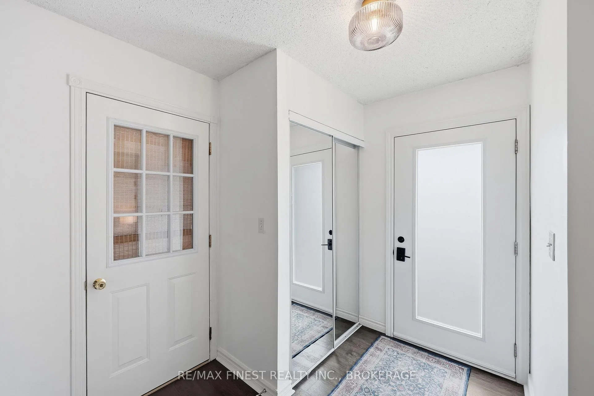 Photo 13 of 1139 Wintergreen Crescent, Kingston, City Northwest — HOMEH