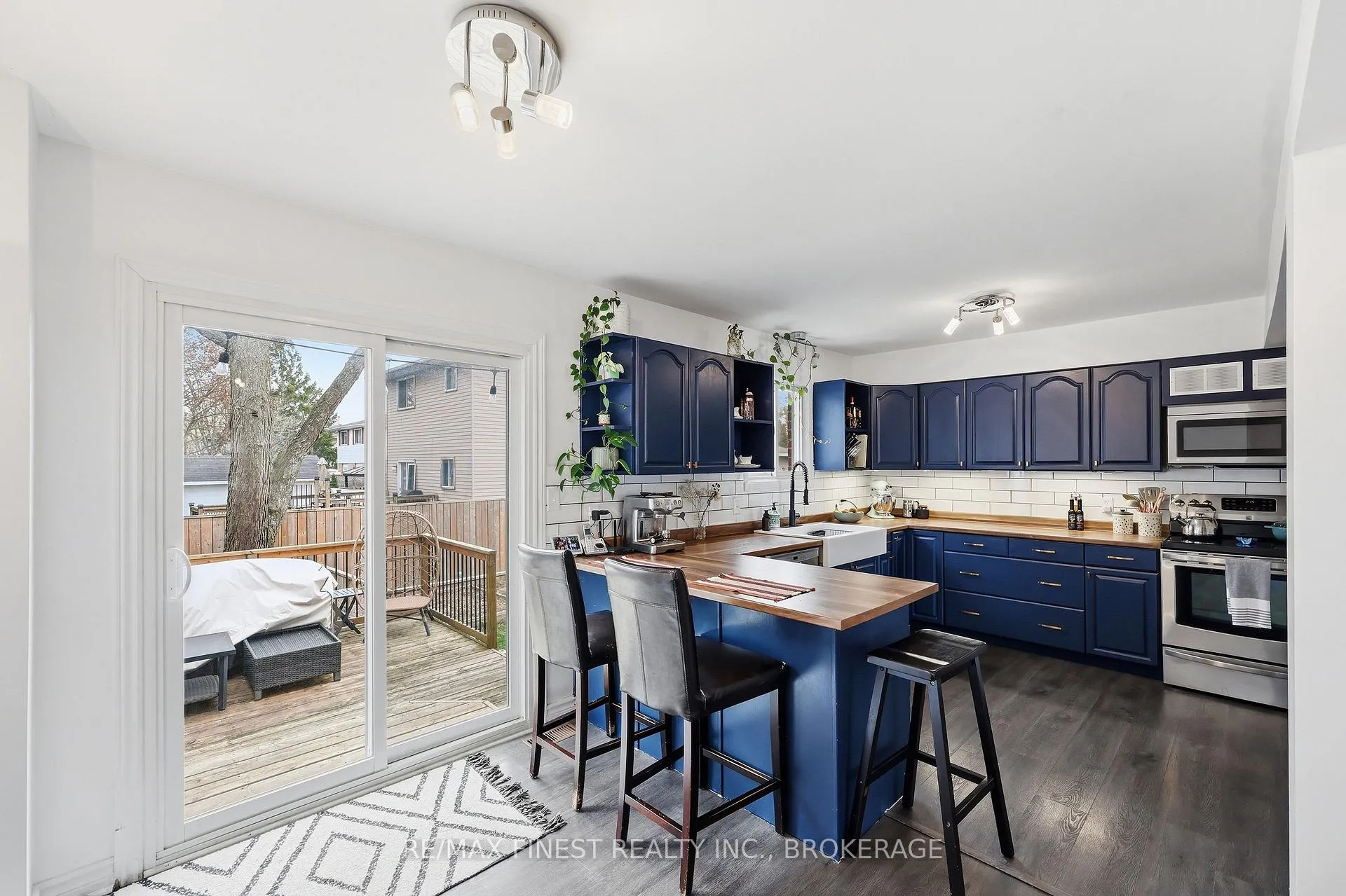 Photo 19 of 1139 Wintergreen Crescent, Kingston, City Northwest — HOMEH