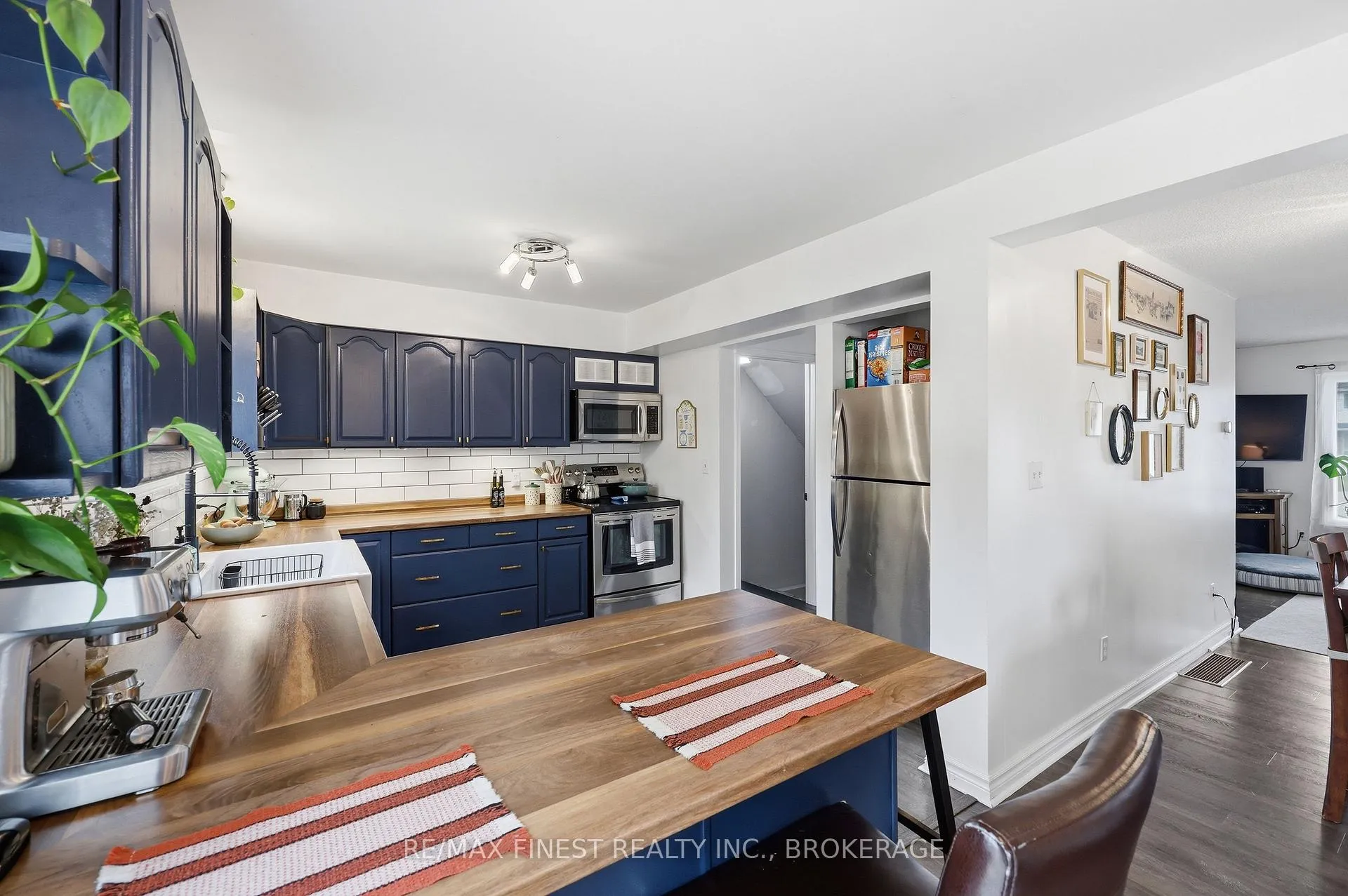 Photo 20 of 1139 Wintergreen Crescent, Kingston, City Northwest — HOMEH