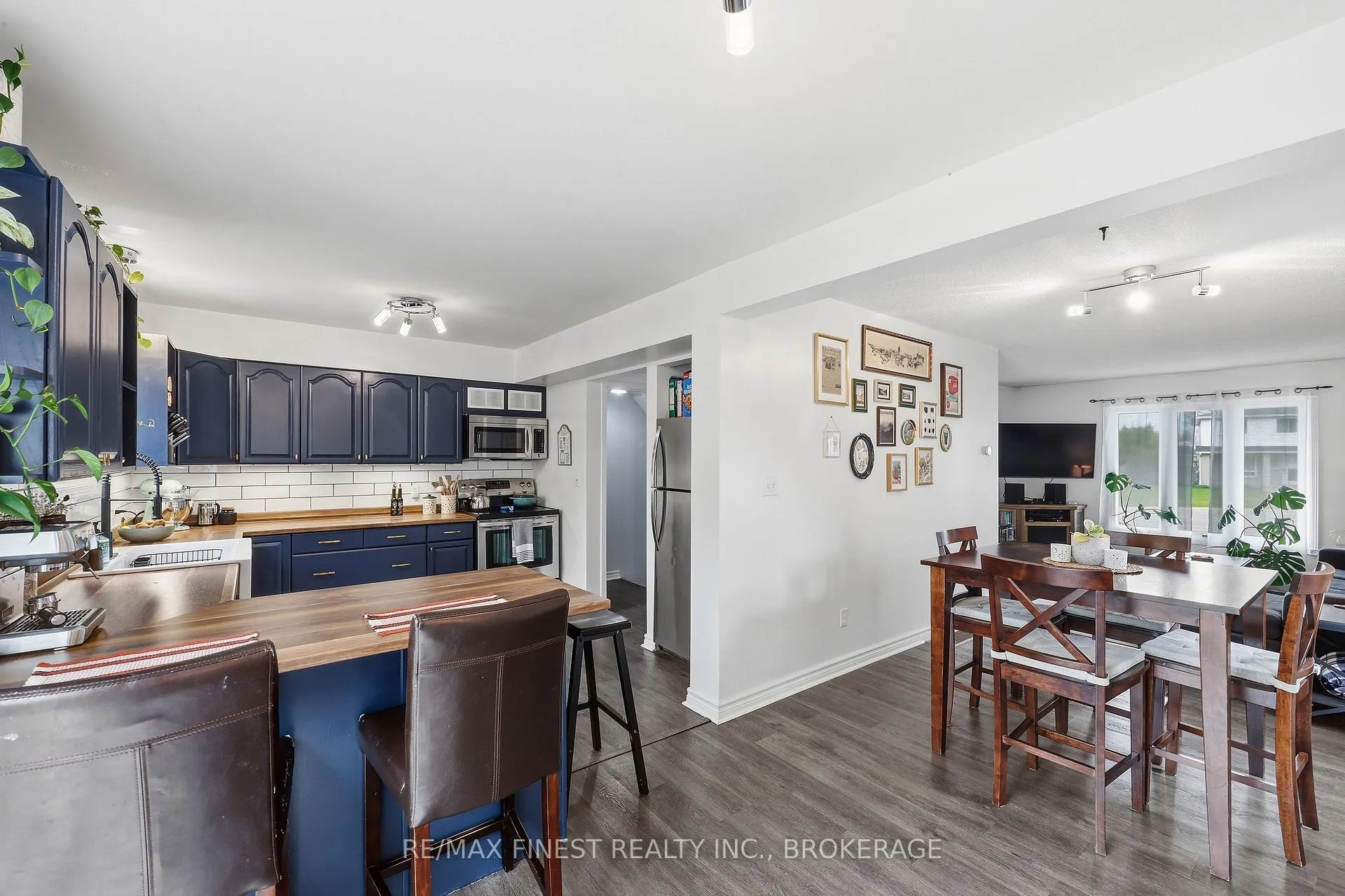 Photo 21 of 1139 Wintergreen Crescent, Kingston, City Northwest — HOMEH
