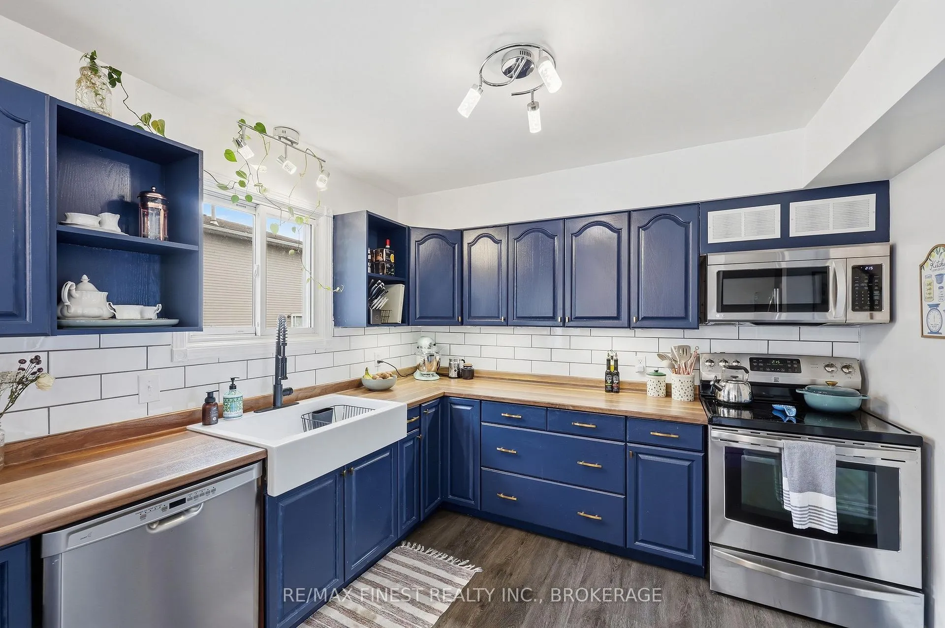Photo 22 of 1139 Wintergreen Crescent, Kingston, City Northwest — HOMEH