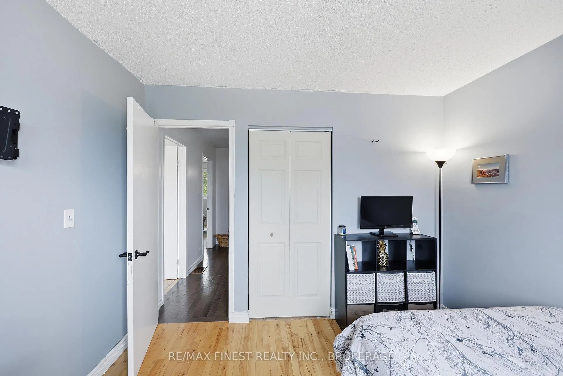 Photo 34 of 1139 Wintergreen Crescent, Kingston, City Northwest — HOMEH