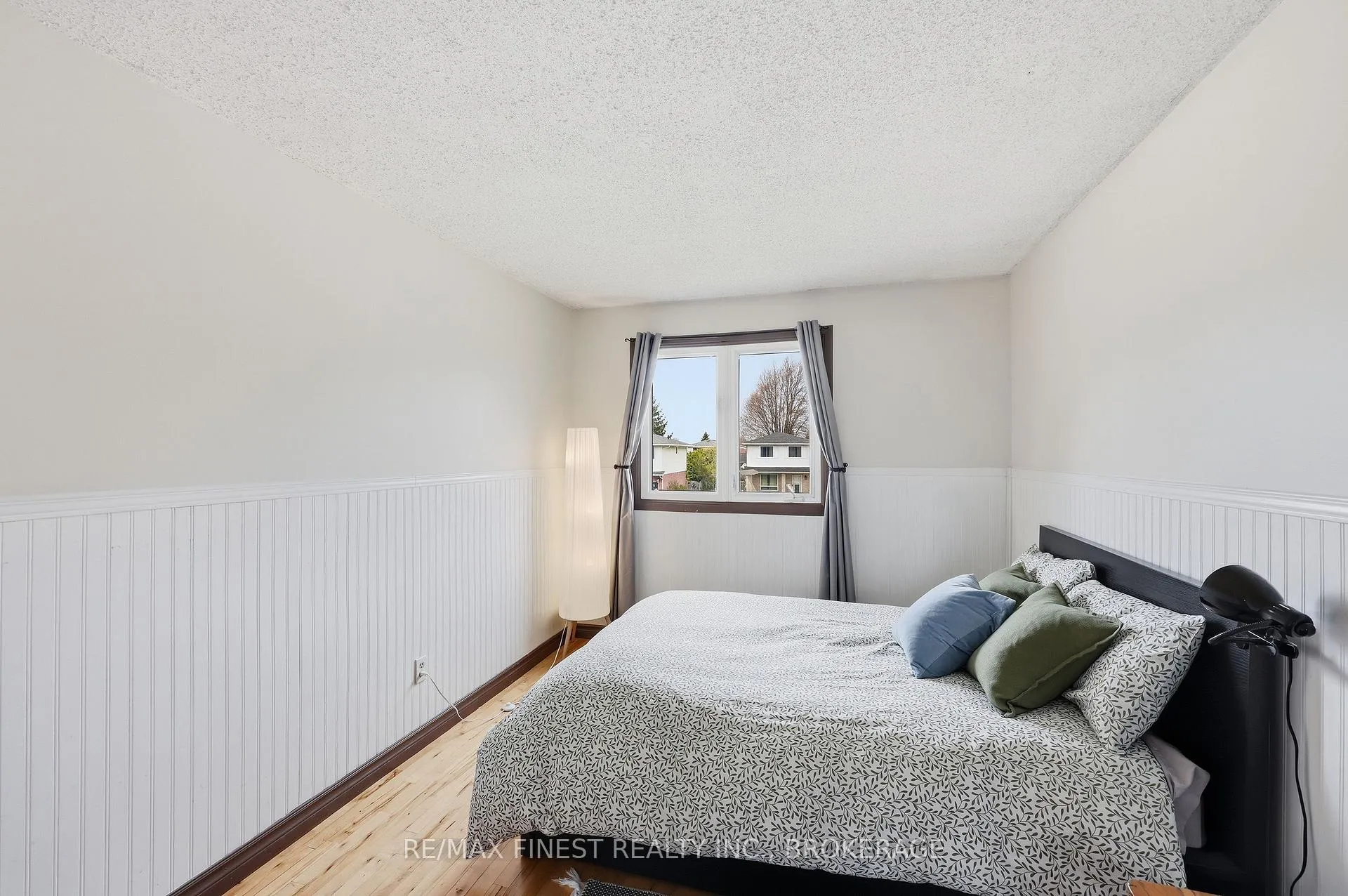 Photo 36 of 1139 Wintergreen Crescent, Kingston, City Northwest — HOMEH