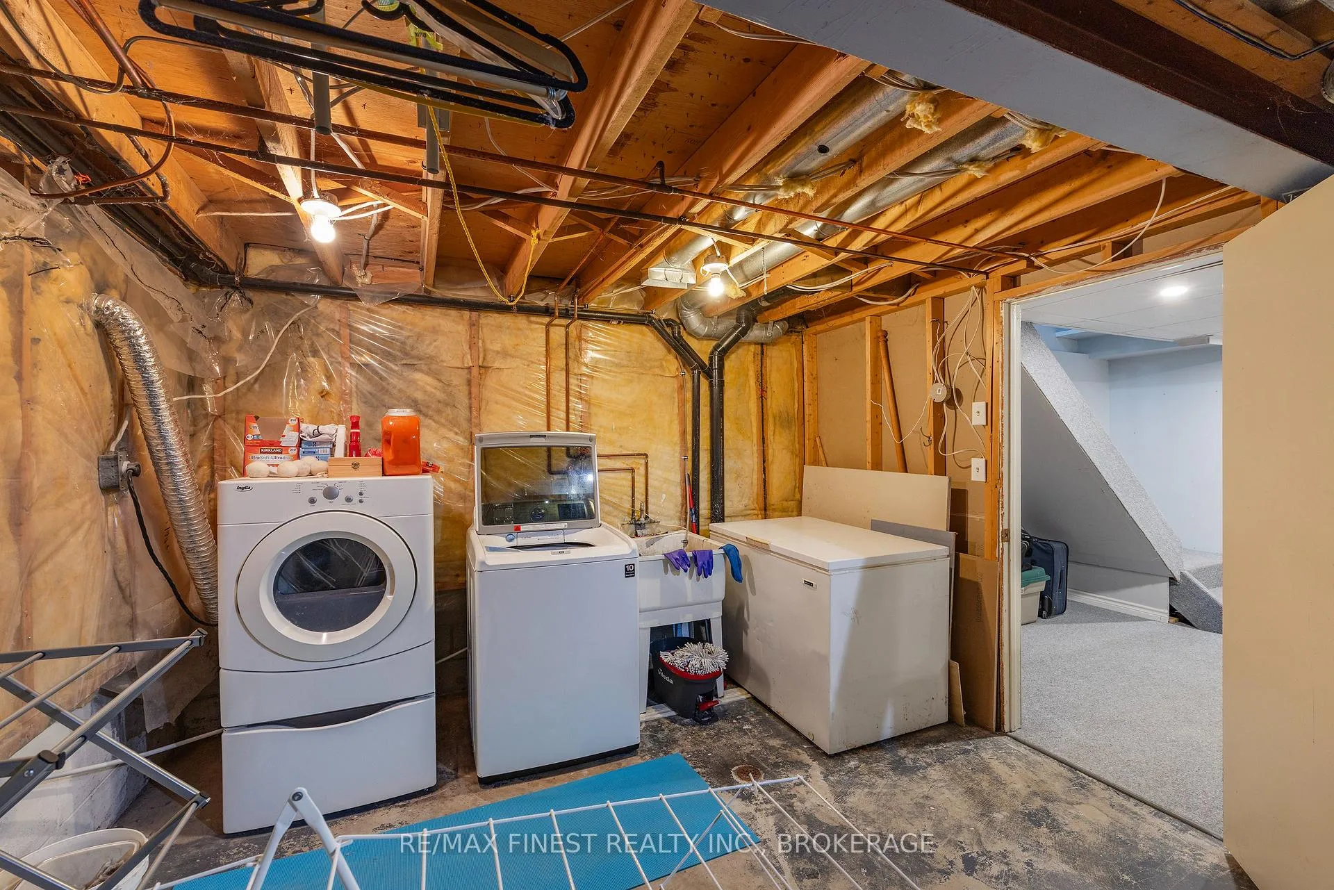 Photo 46 of 1139 Wintergreen Crescent, Kingston, City Northwest — HOMEH