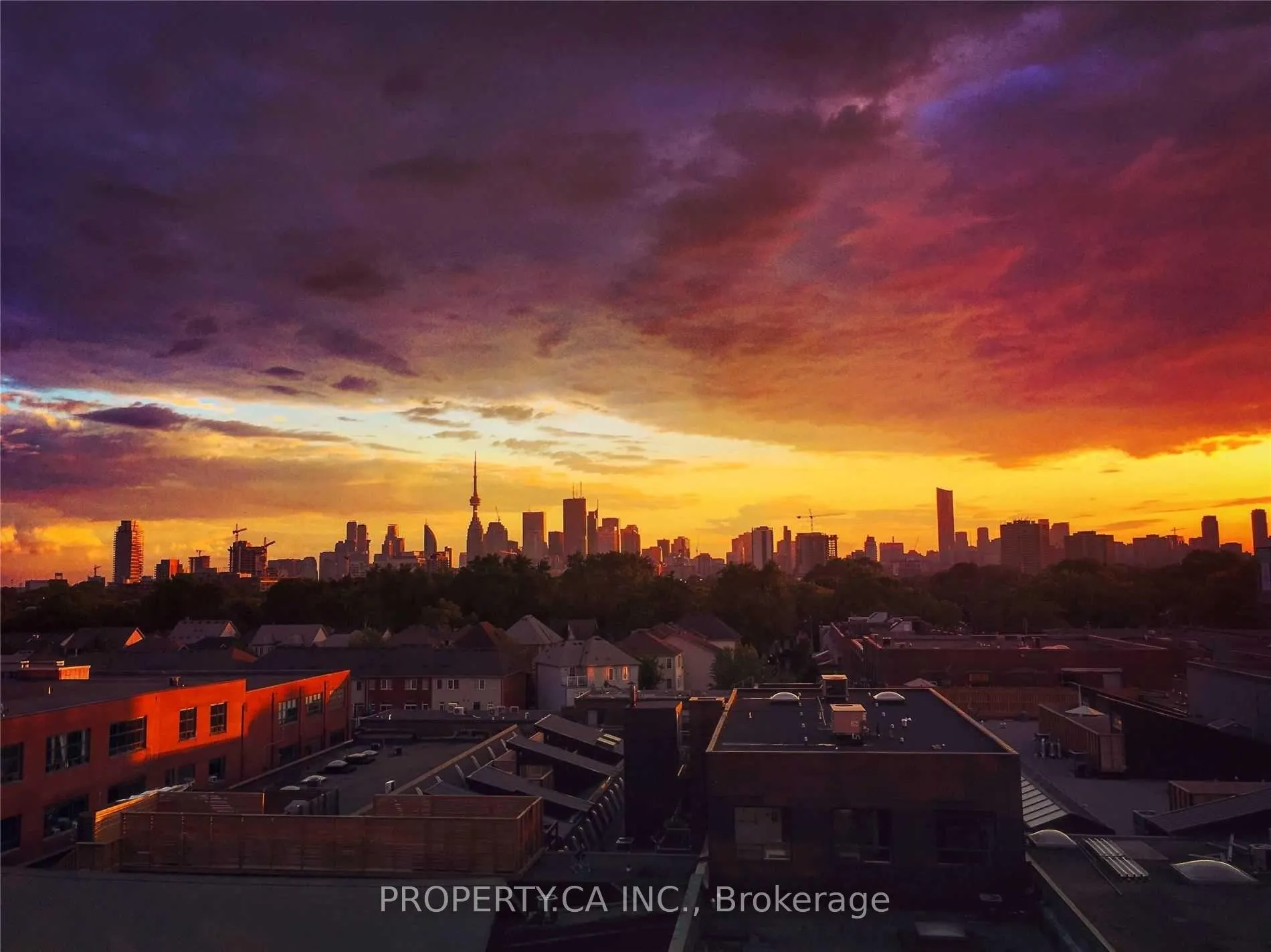 Photo 15 of Unit 803, 319 Carlaw Avenue, Toronto, South Riverdale — HOMEH