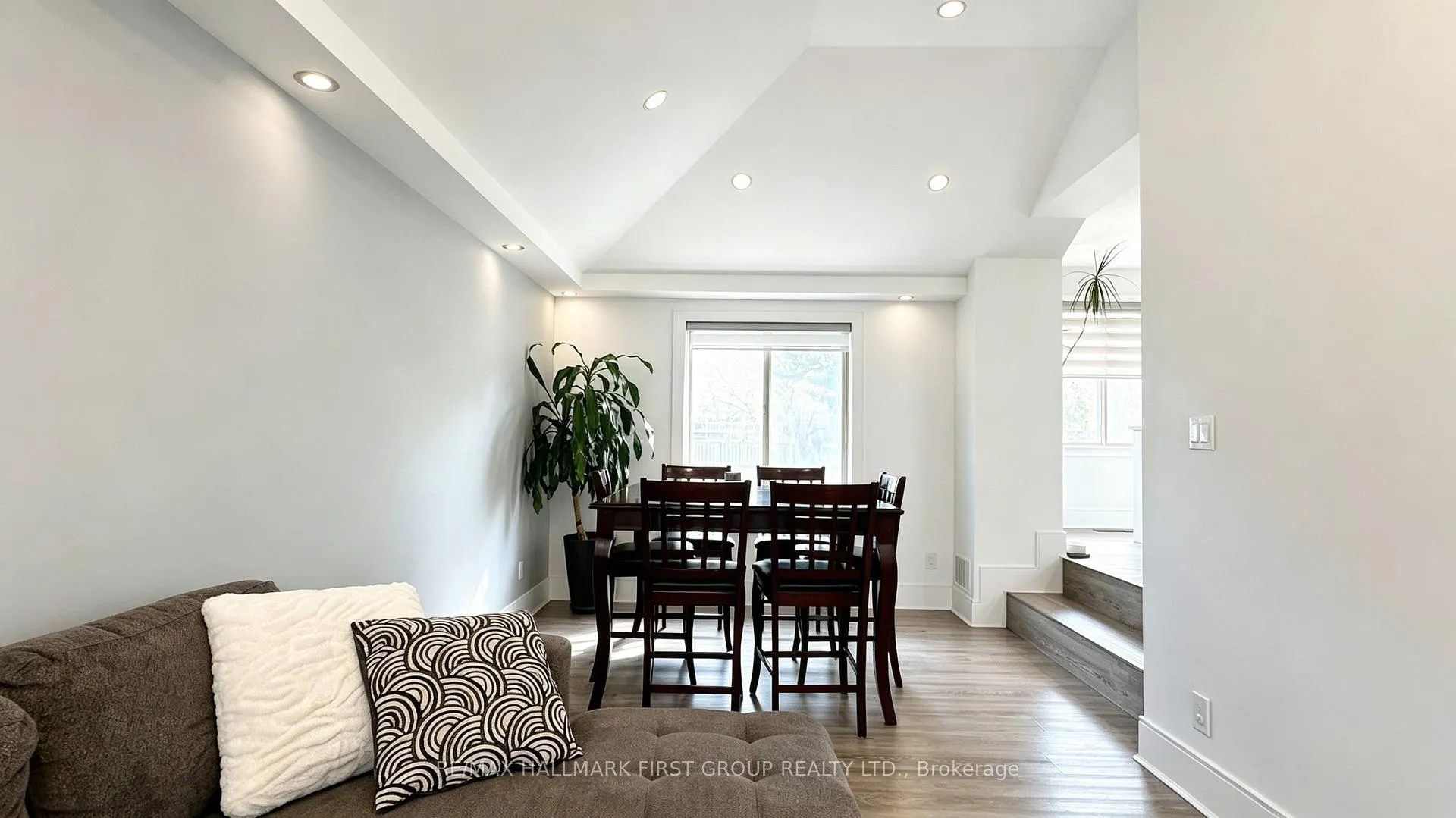 Photo 14 of 1431 Nash Road, Clarington, Courtice — HOMEH