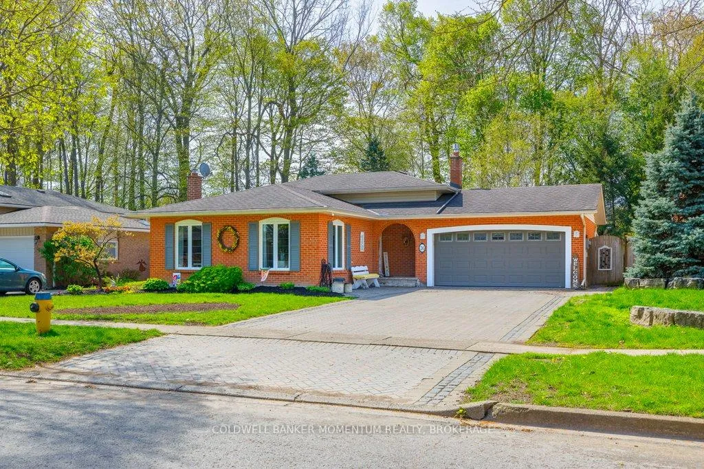 Photo 1 of 26 Spruceside Crescent, Pelham, Fonthill — HOMEH