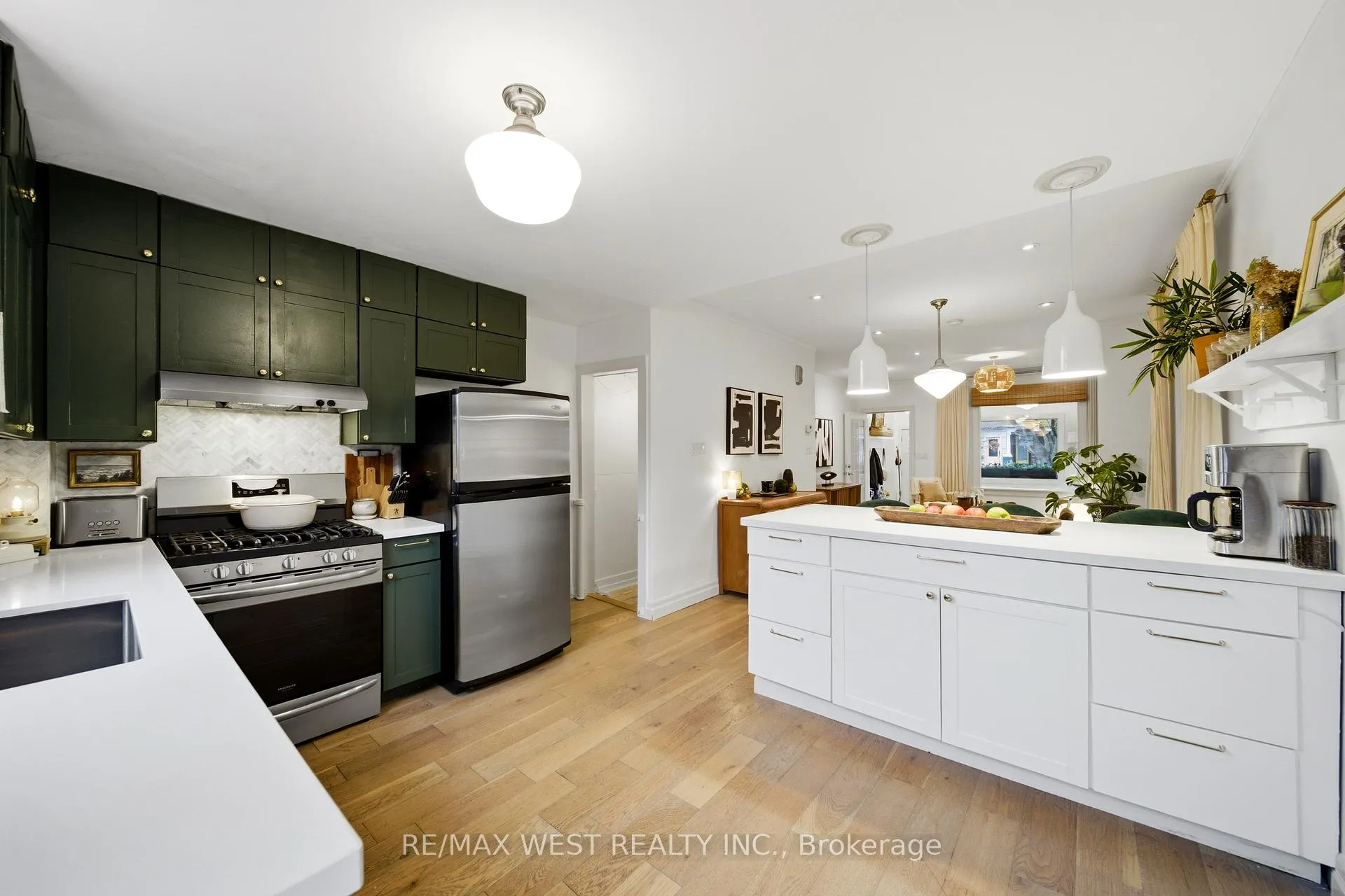 Photo 11 of 5 Norval Street, Toronto, Rockcliffe-Smythe — HOMEH