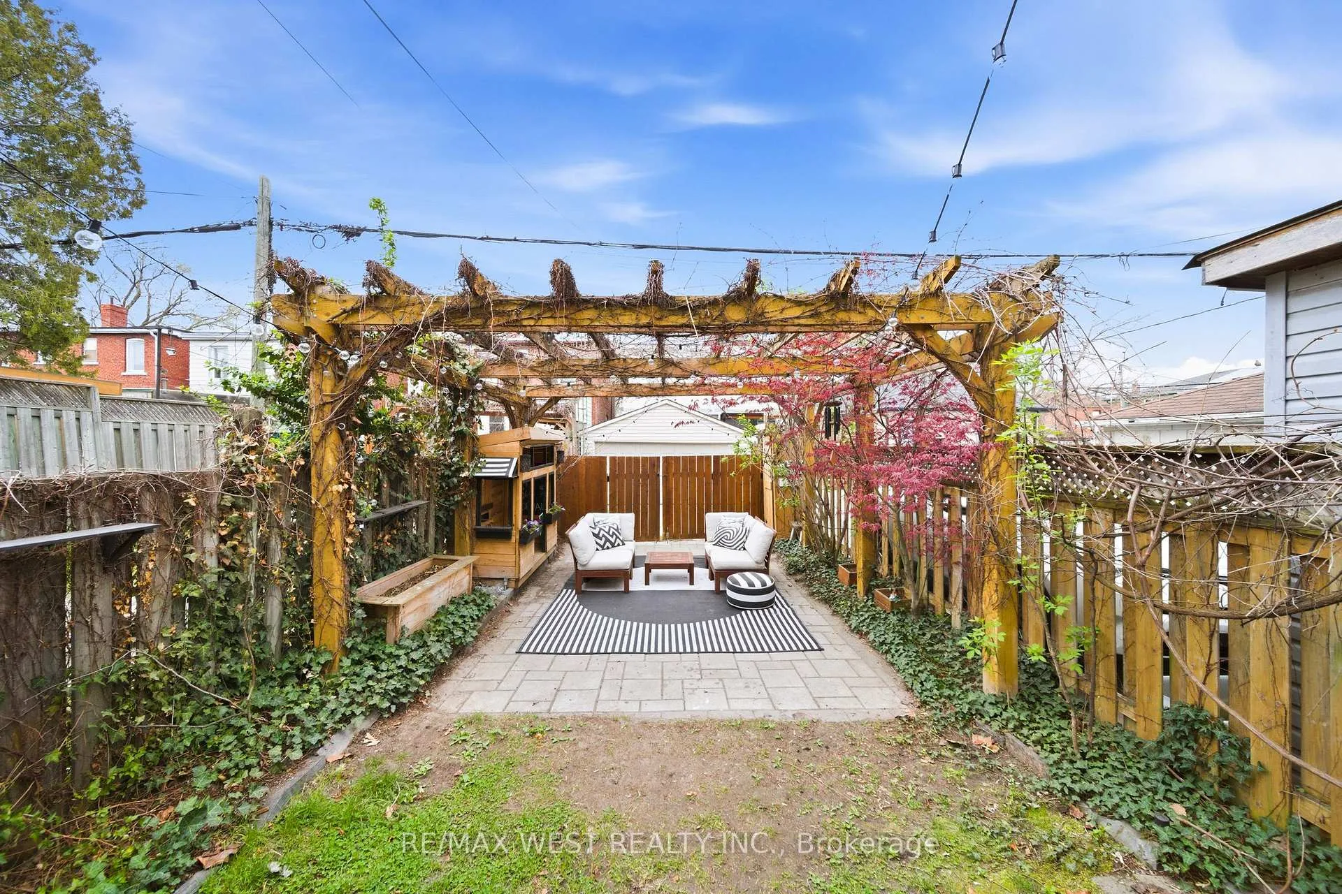 Photo 22 of 5 Norval Street, Toronto, Rockcliffe-Smythe — HOMEH