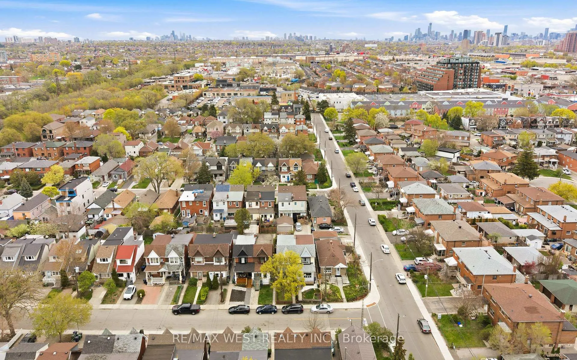 Photo 26 of 5 Norval Street, Toronto, Rockcliffe-Smythe — HOMEH