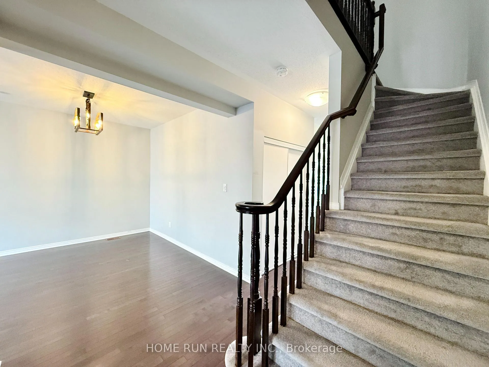 Photo 13 of 183 Laramie Crescent, Ottawa, Barrhaven - Stonebridge — HOMEH