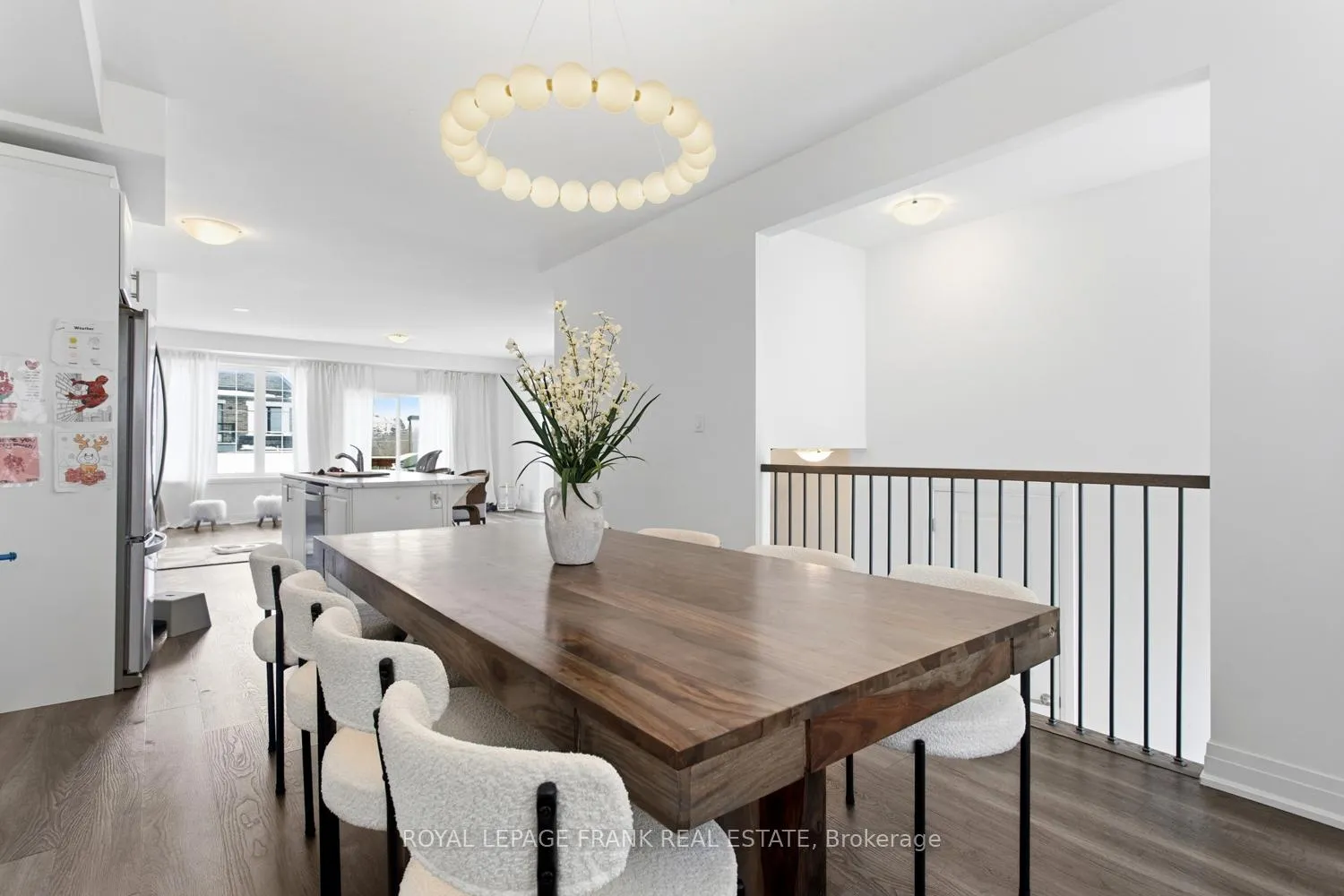 Photo 8 of 58 Selfridge Way, Whitby, Downtown Whitby — HOMEH