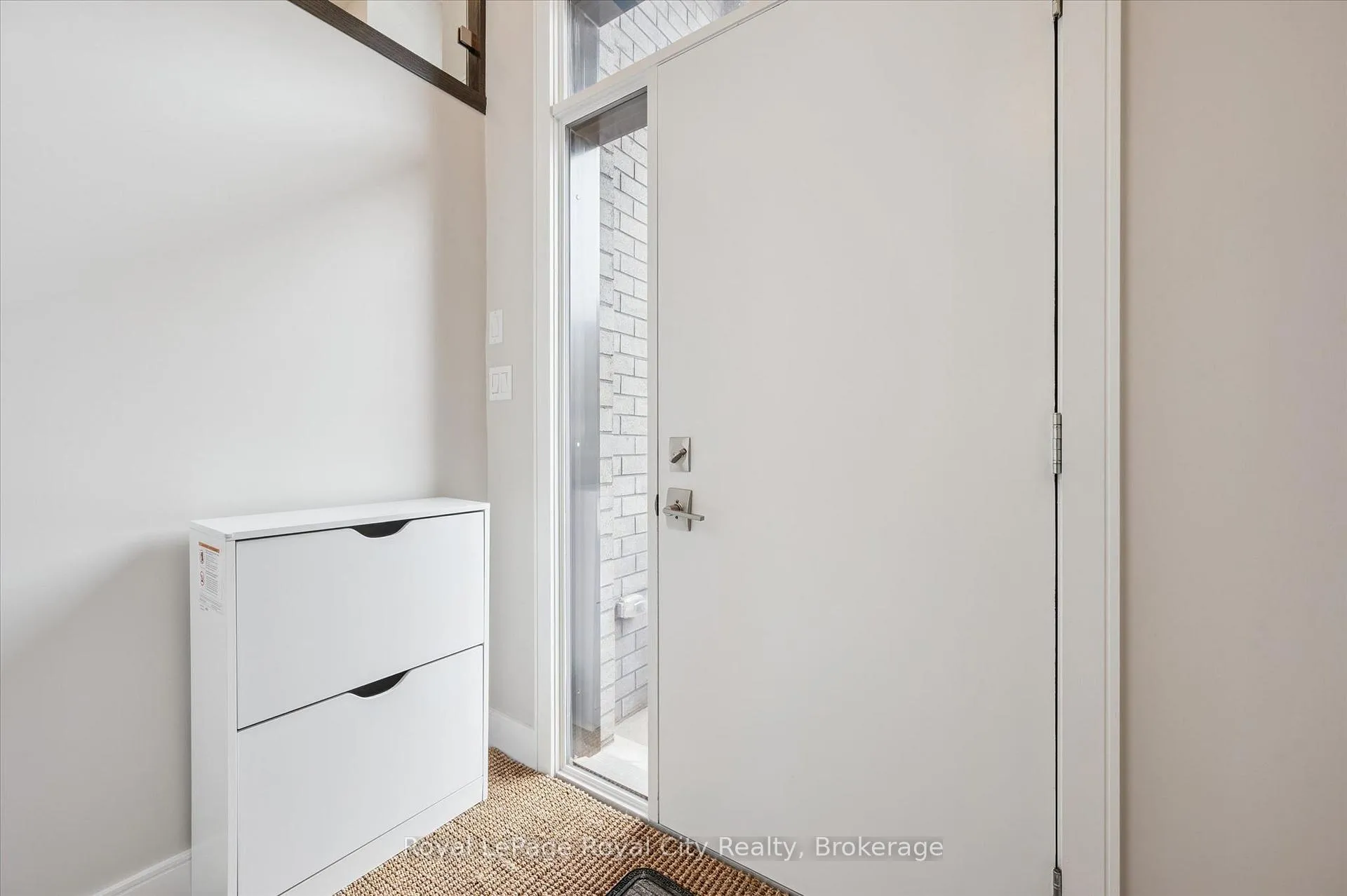 Photo 2 of Unit 25, 60 Arkell Road, Guelph, Kortright East — HOMEH