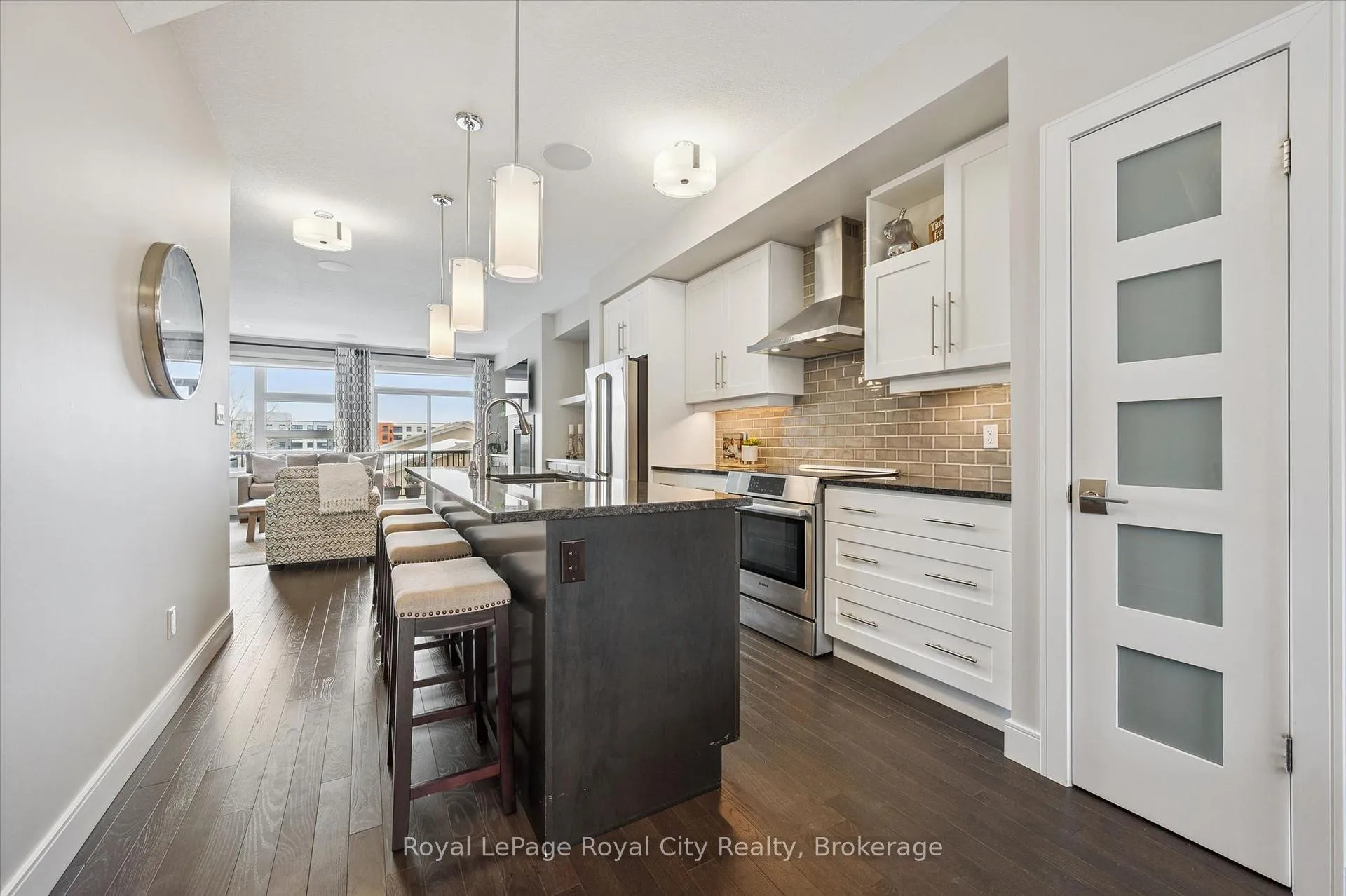 Photo 10 of Unit 25, 60 Arkell Road, Guelph, Kortright East — HOMEH