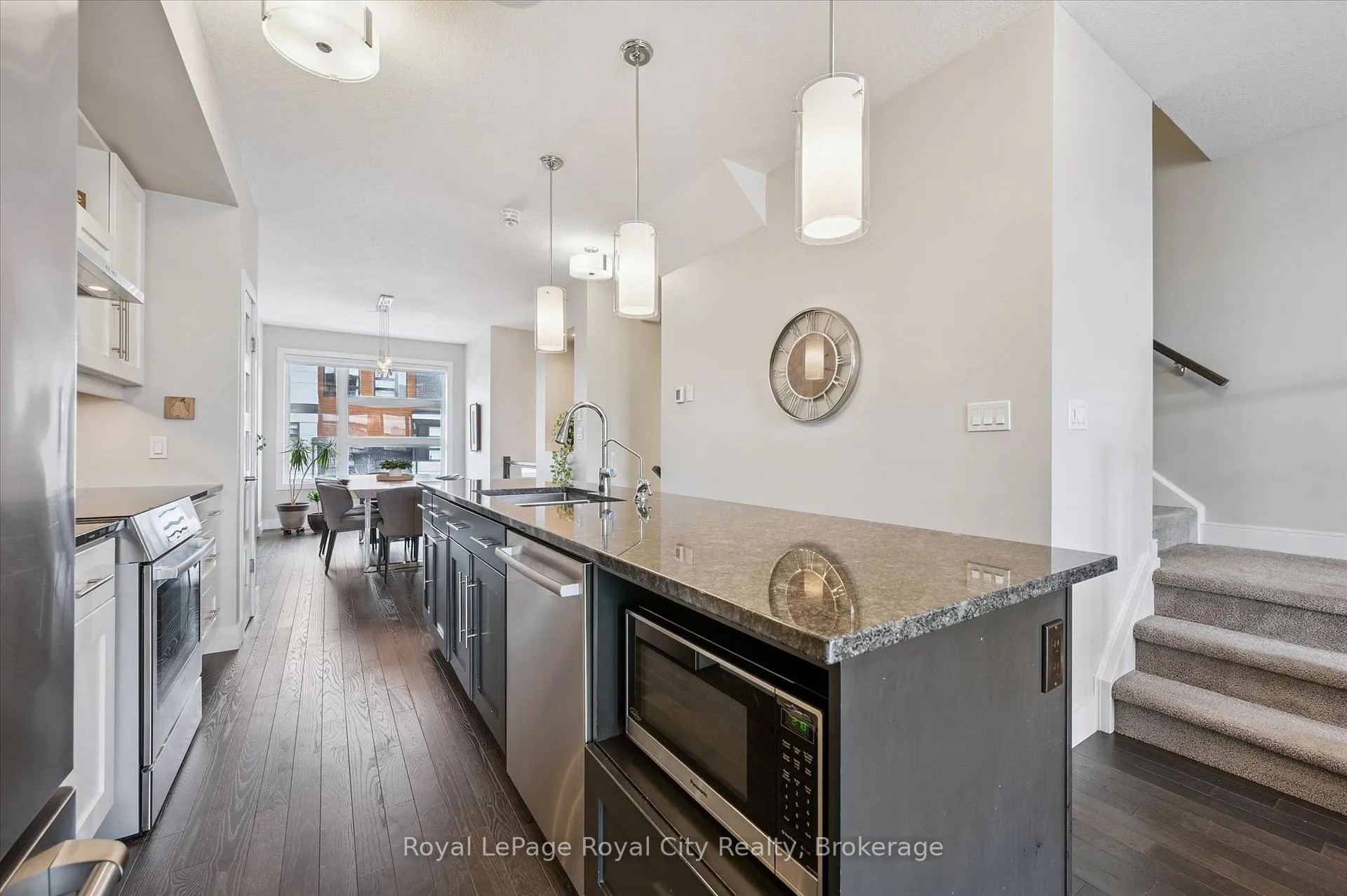 Photo 12 of Unit 25, 60 Arkell Road, Guelph, Kortright East — HOMEH