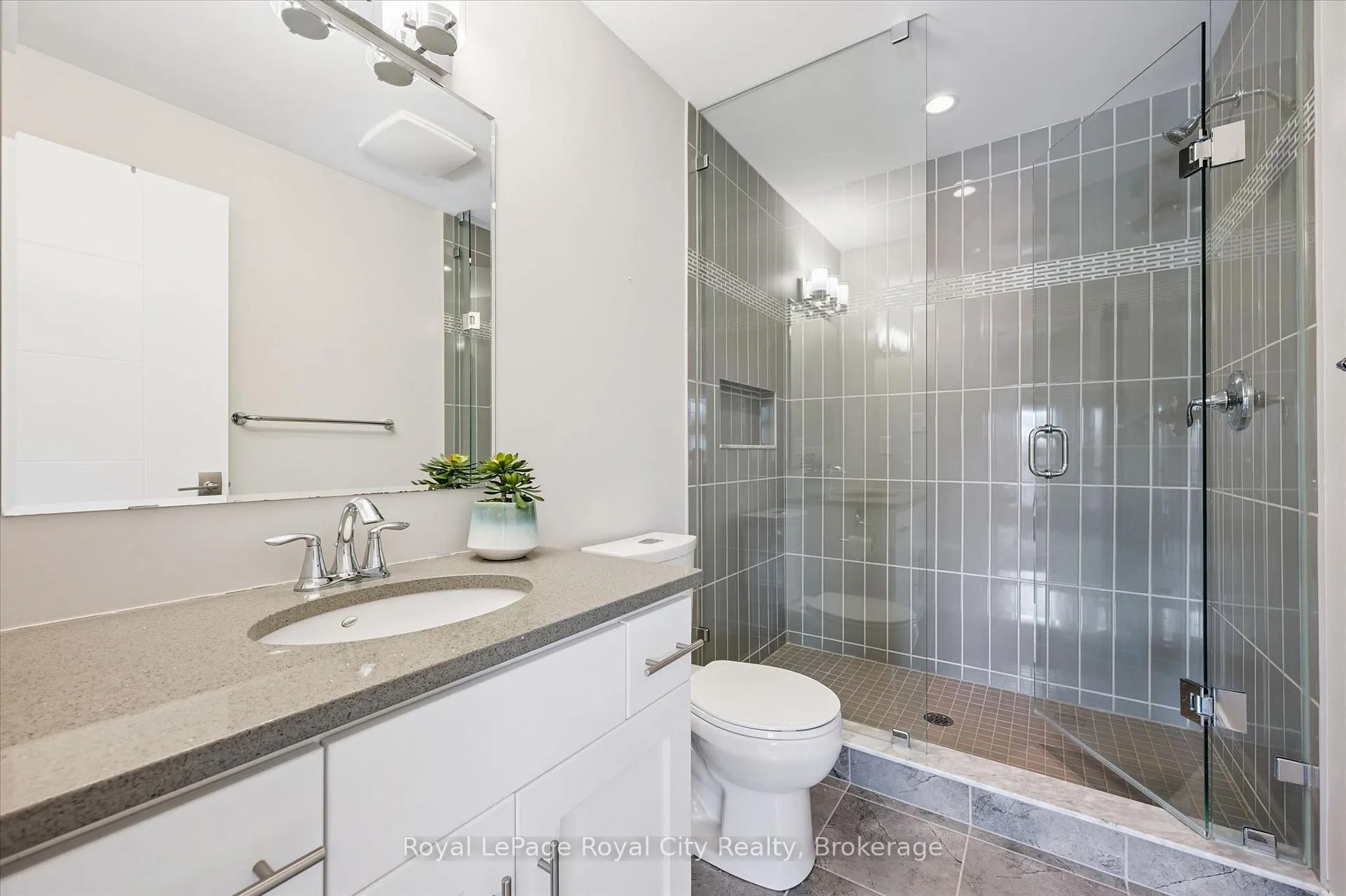 Photo 38 of Unit 25, 60 Arkell Road, Guelph, Kortright East — HOMEH