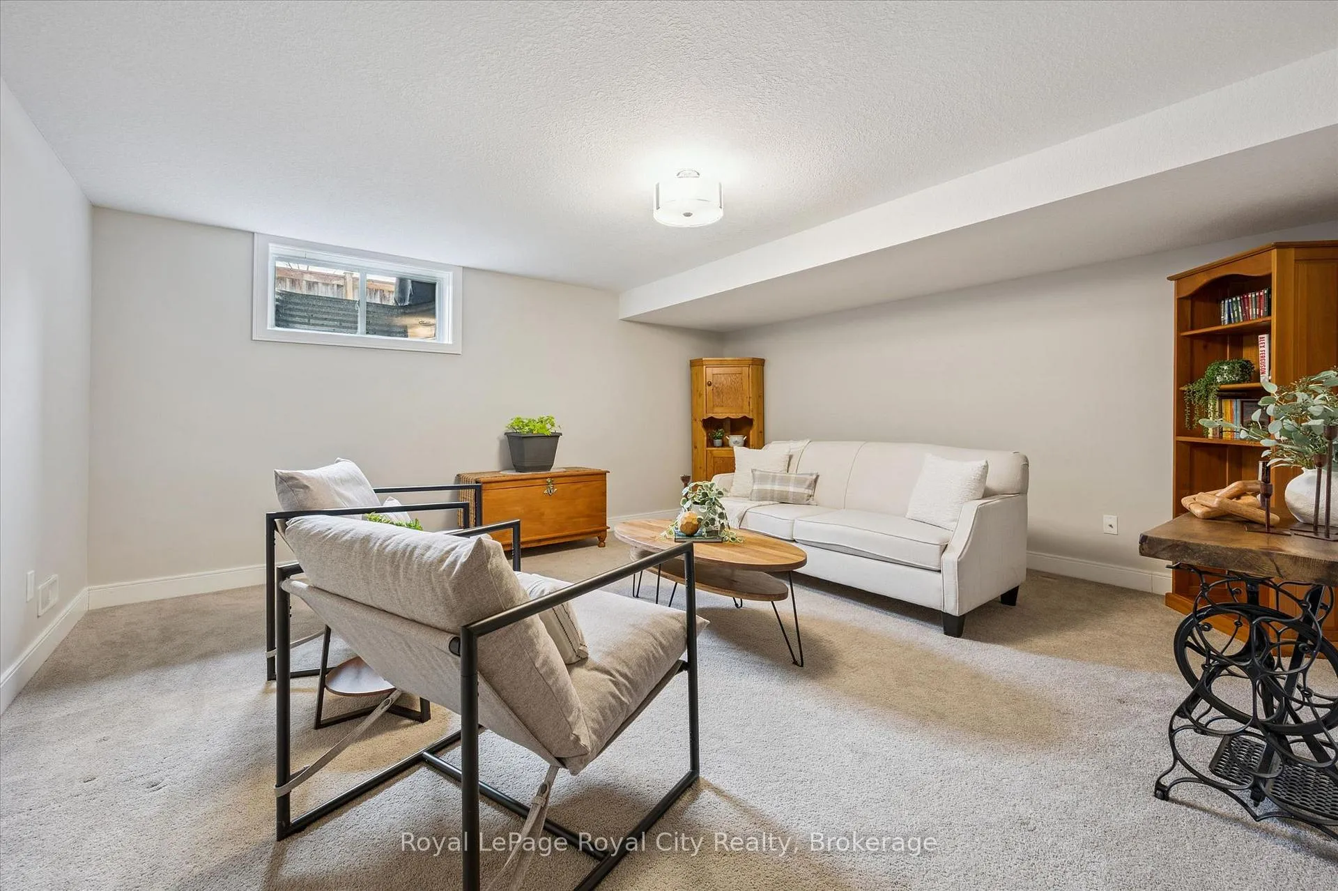 Photo 40 of Unit 25, 60 Arkell Road, Guelph, Kortright East — HOMEH
