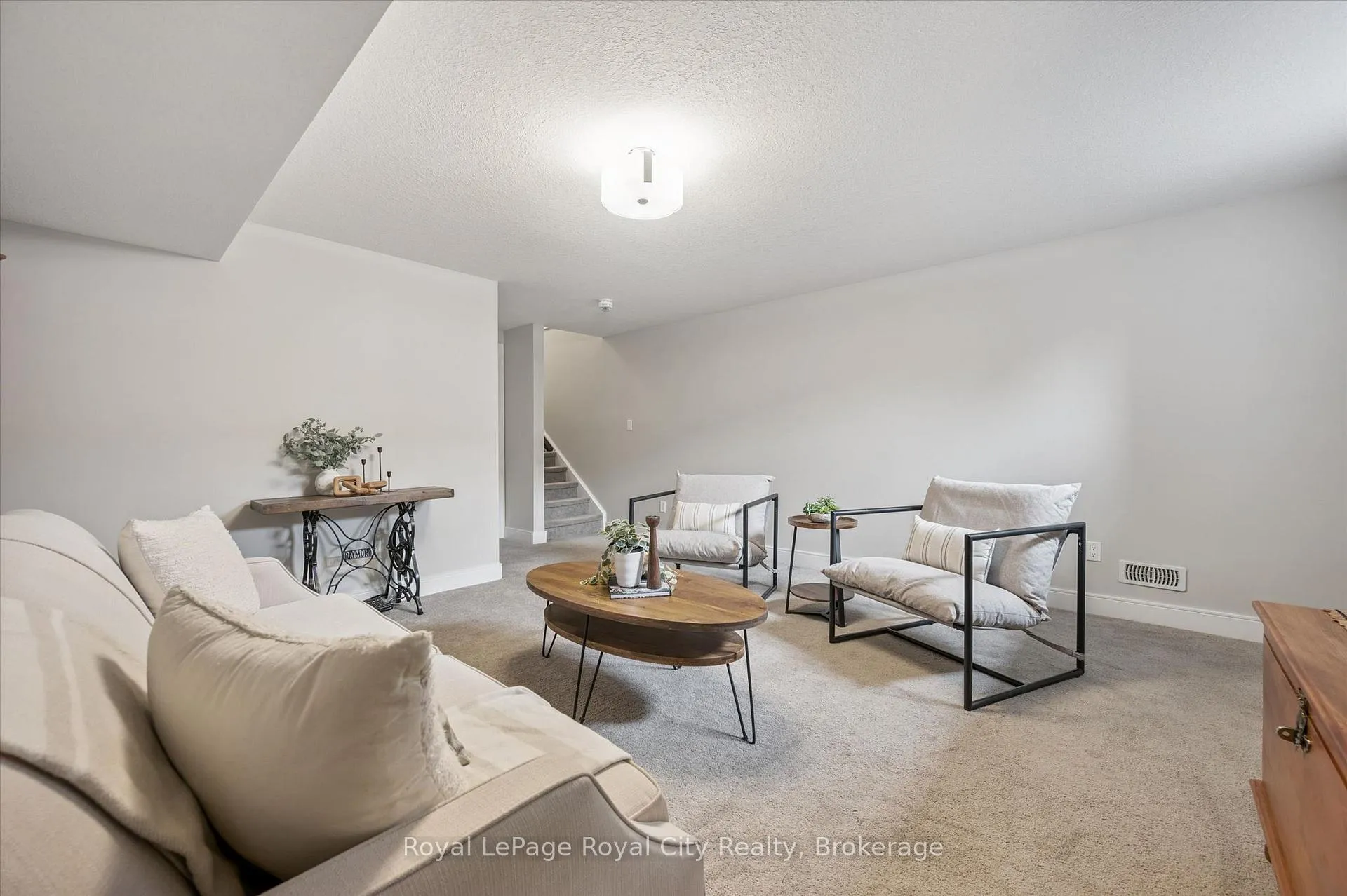 Photo 42 of Unit 25, 60 Arkell Road, Guelph, Kortright East — HOMEH