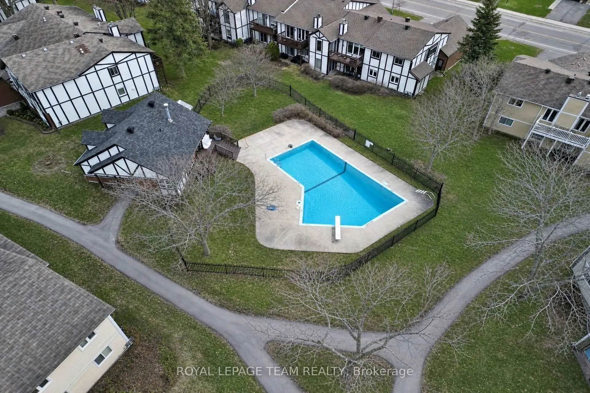 Photo 42 of 3B Harness Lane, Ottawa, Kanata - Bridlewood — HOMEH